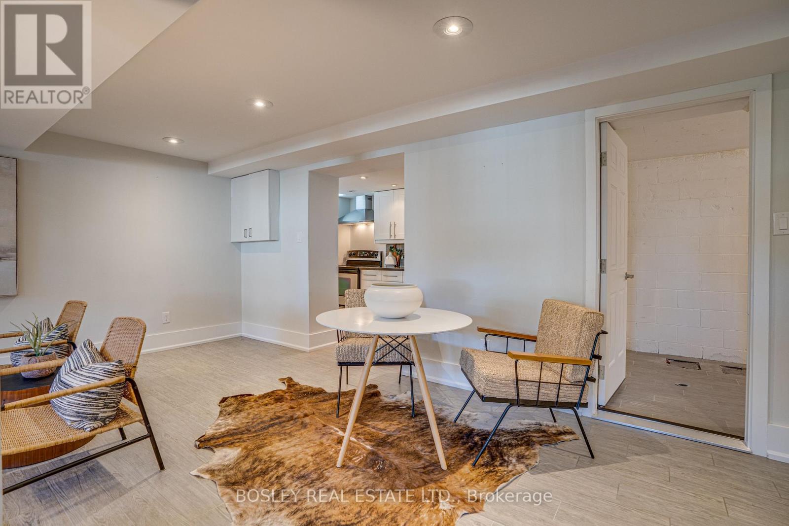 74 Raven Road, Toronto, Ontario  M6L 2A7 - Photo 36 - W13827478