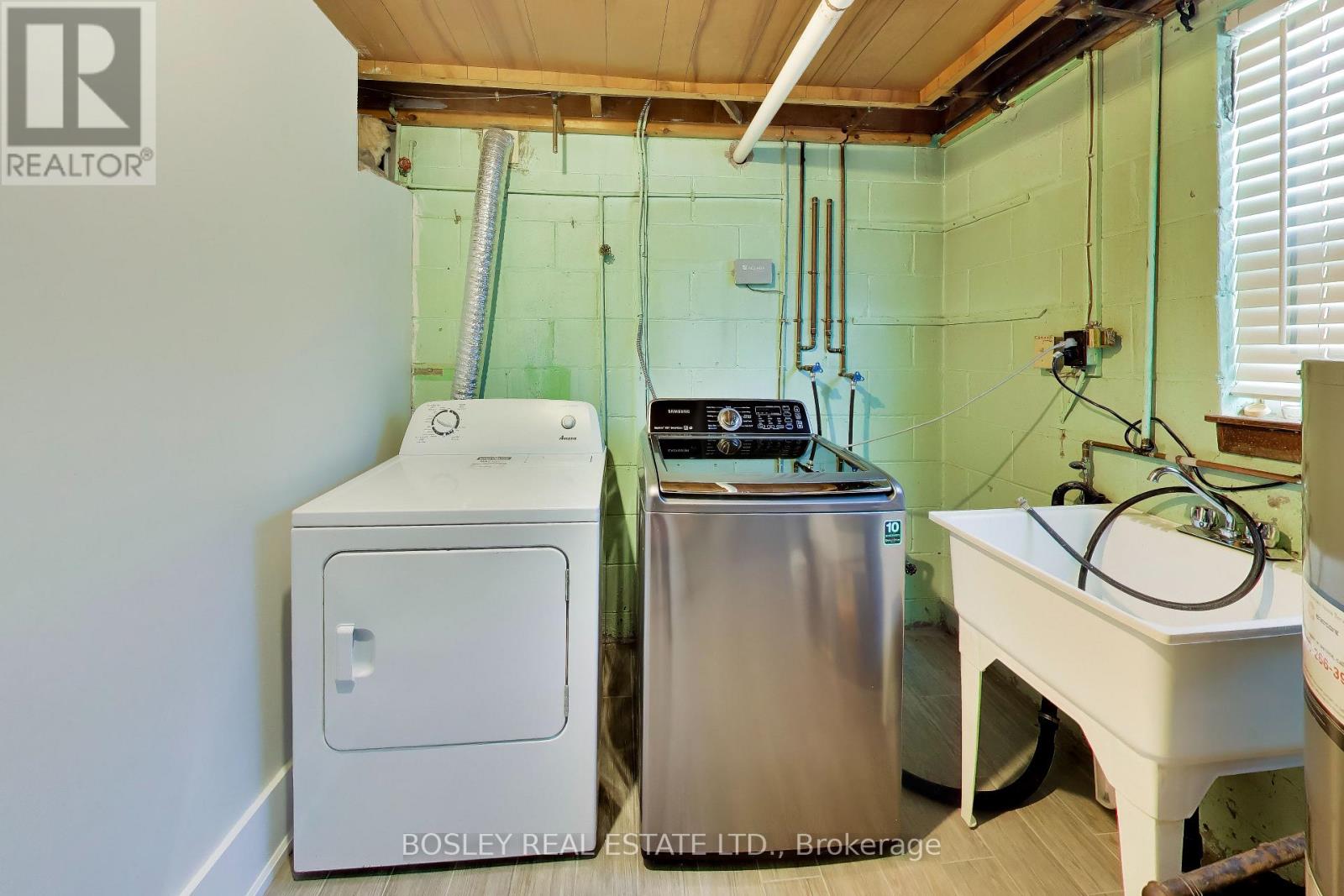 74 Raven Road, Toronto, Ontario  M6L 2A7 - Photo 40 - W13827478