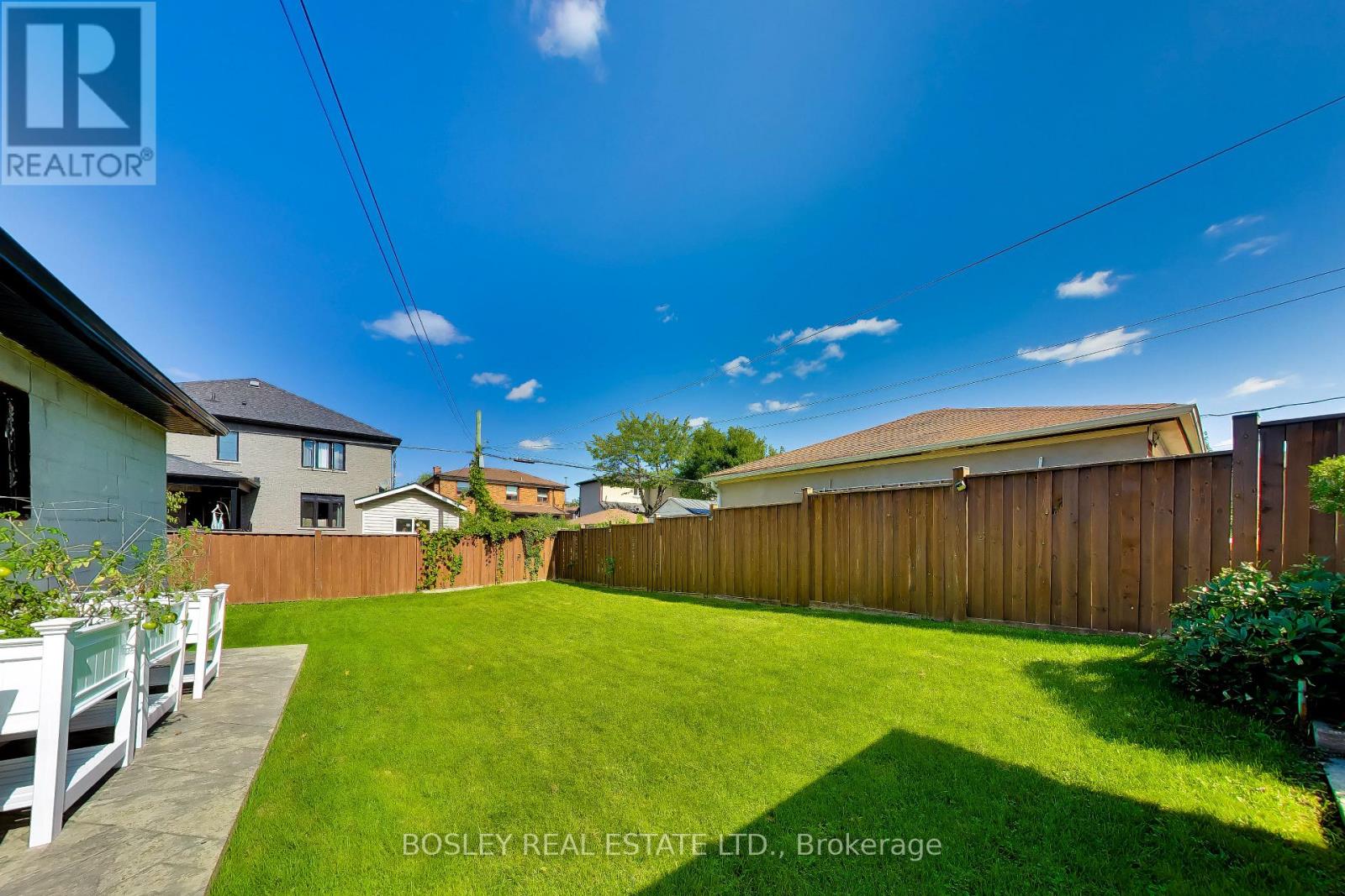 74 Raven Road, Toronto, Ontario  M6L 2A7 - Photo 45 - W13827478