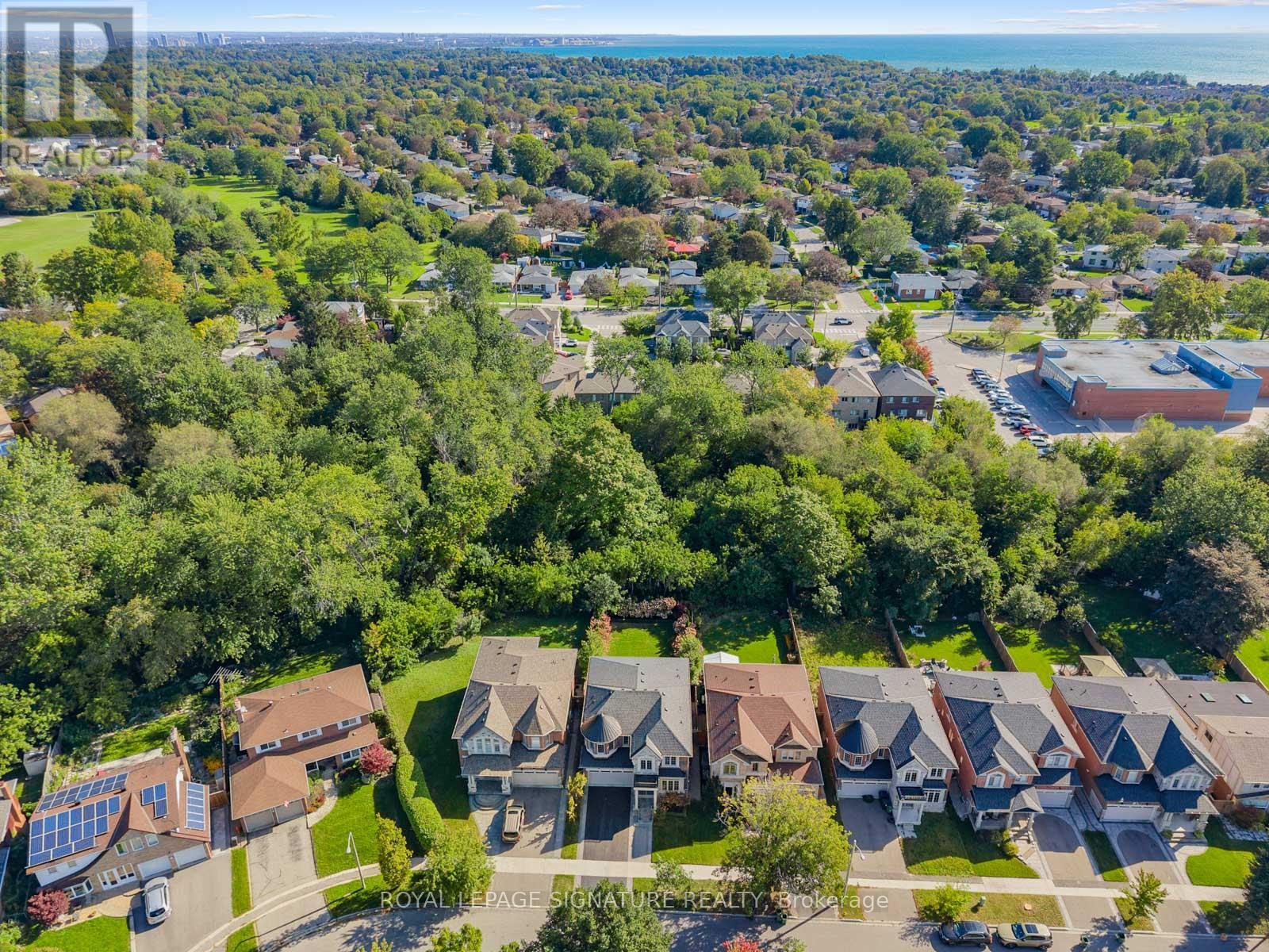 35 Acheson Boulevard, Toronto, Ontario  M1C 3C4 - Photo 48 - E13818286