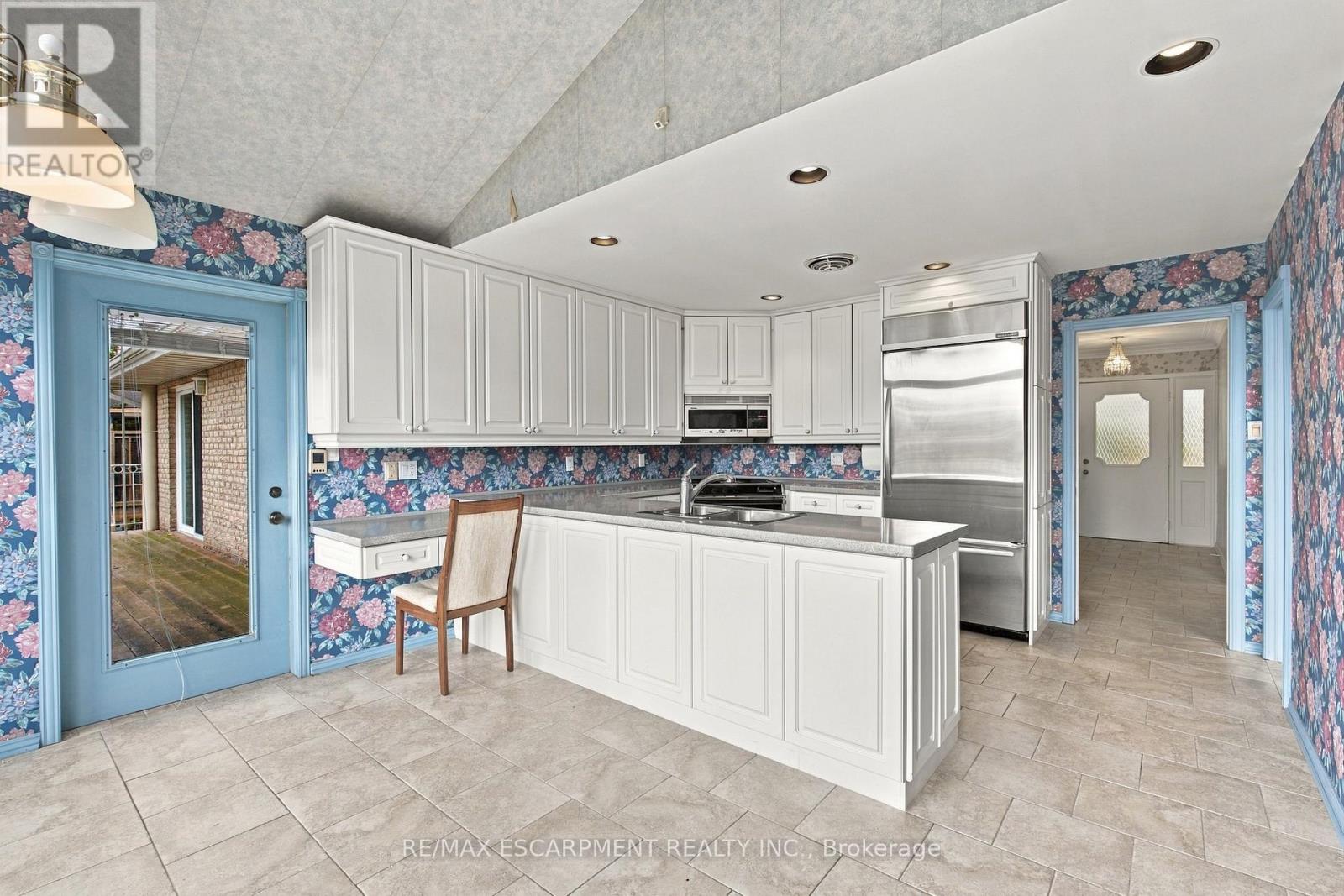 26 Leslie Drive, Hamilton, Ontario  L8G 2R1 - Photo 16 - X13826606