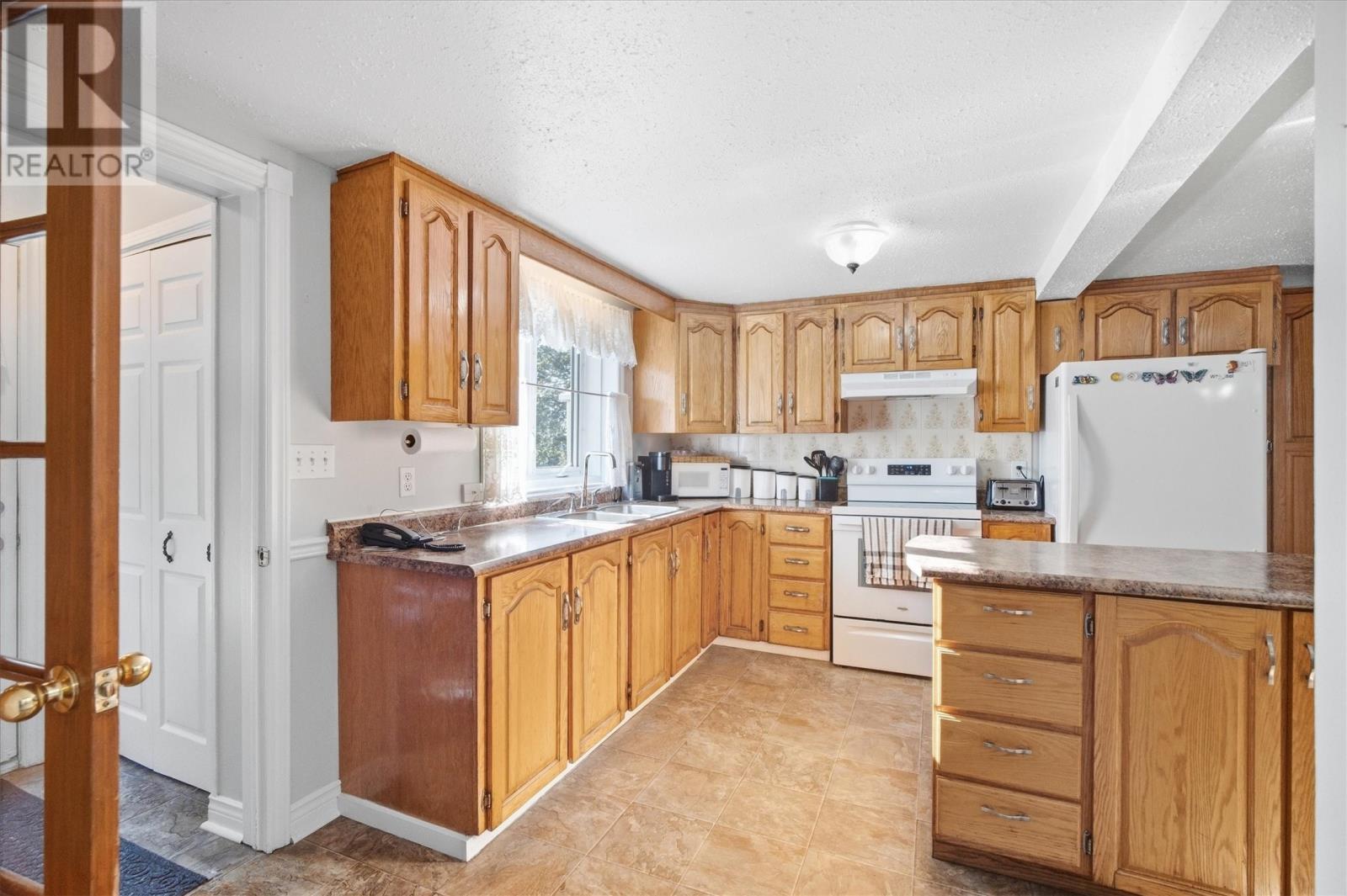36 Linegar Avenue, St. John's, Newfoundland & Labrador  A0A 1J0 - Photo 4 - 1303604