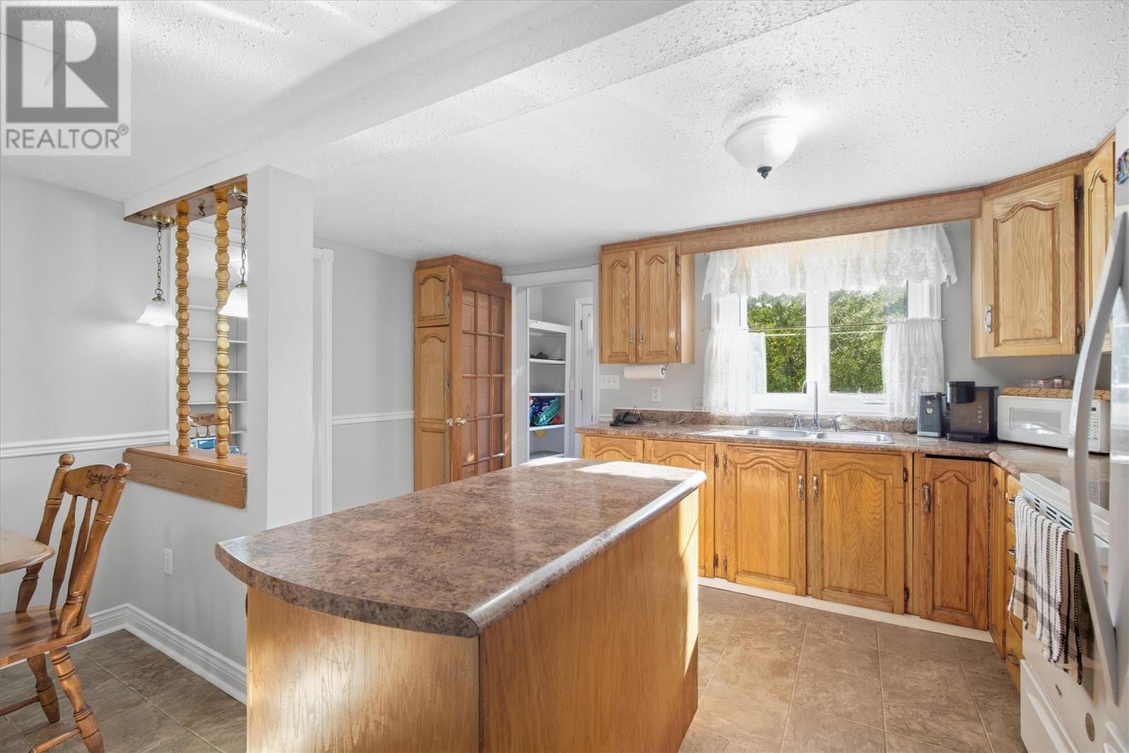 36 Linegar Avenue, St. John's, Newfoundland & Labrador  A0A 1J0 - Photo 6 - 1303604