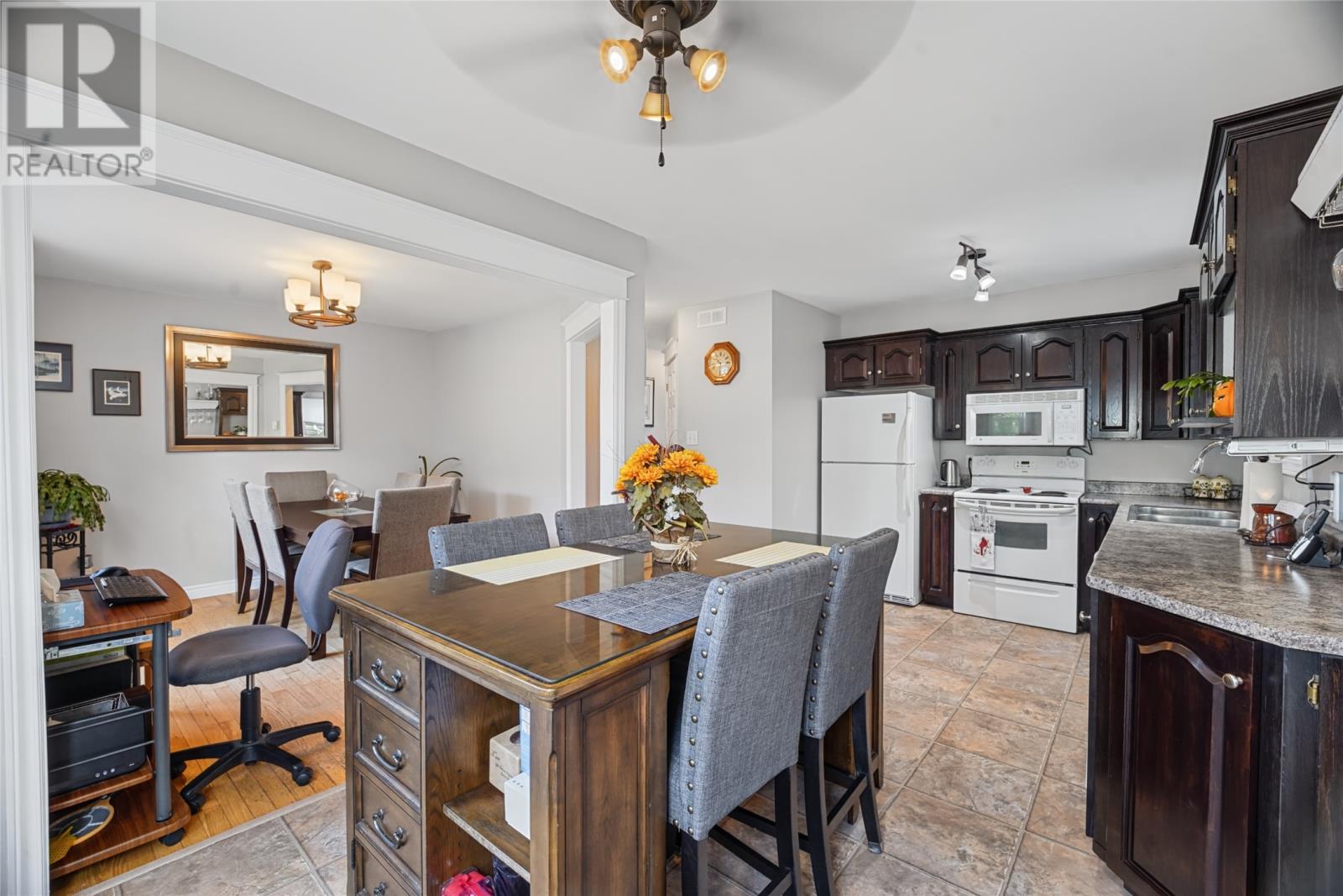 10 Relay Road, Mount Pearl, Newfoundland & Labrador  A1N 5A6 - Photo 8 - 1303653