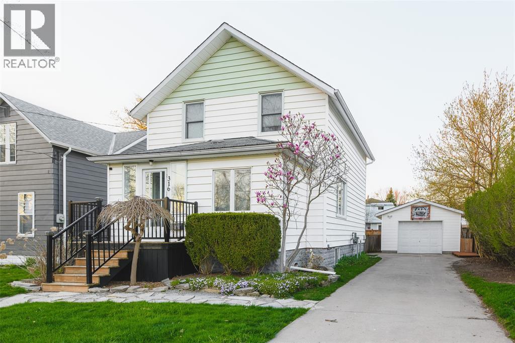 316 Bright Street, Sarnia, Ontario  N7T 4G2 - Photo 2 - 26023572