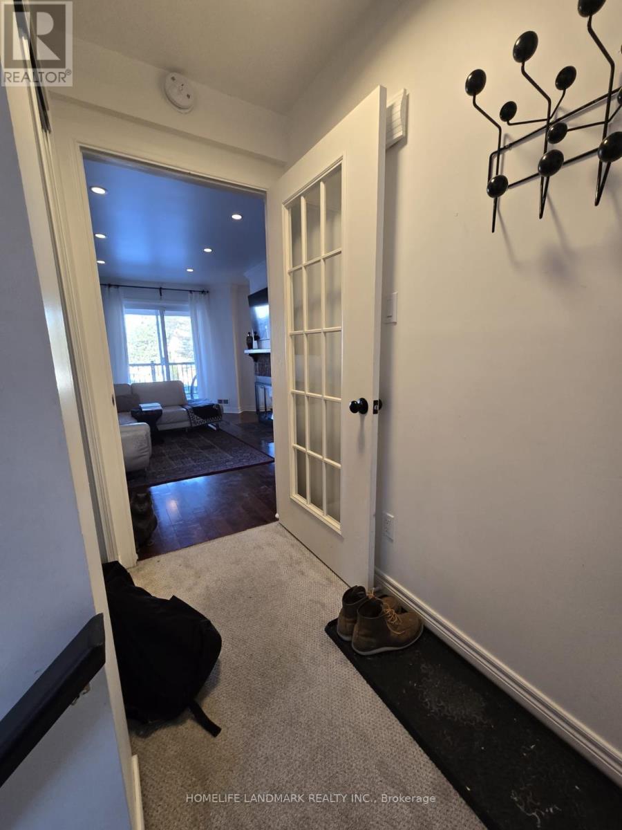 242 - 2110 Cleaver Avenue, Burlington, Ontario  L7M 3Z3 - Photo 4 - W13826890
