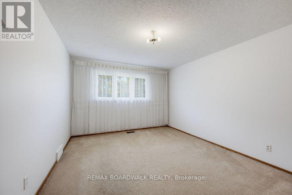 60 Northpark Drive, Ottawa, Ontario  K1B 3R8 - Photo 20 - X13825366