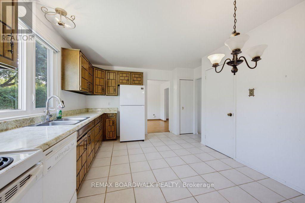 60 Northpark Drive, Ottawa, Ontario  K1B 3R8 - Photo 14 - X13825366