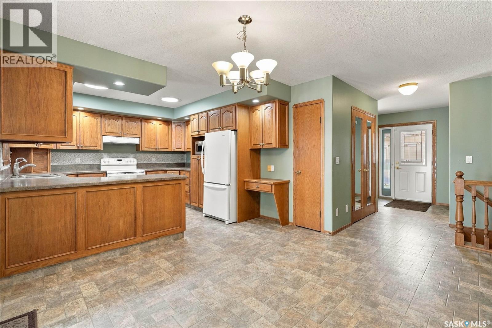 3222 Peyson Bay E, Regina, Saskatchewan  S4V 2W8 - Photo 12 - SK049466