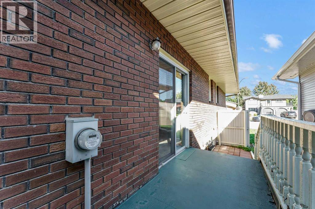 167 Primrose Drive Se, Medicine Hat, Alberta  T1A 2E7 - Photo 45 - A2346974