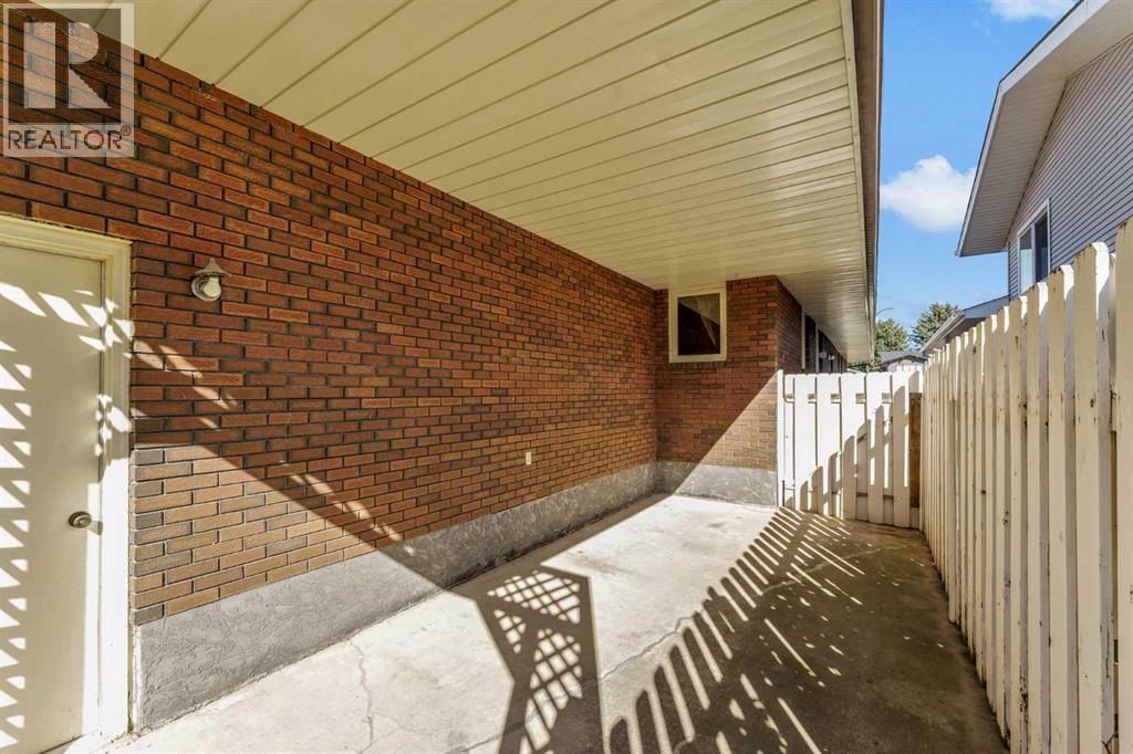 167 Primrose Drive Se, Medicine Hat, Alberta  T1A 2E7 - Photo 48 - A2346974