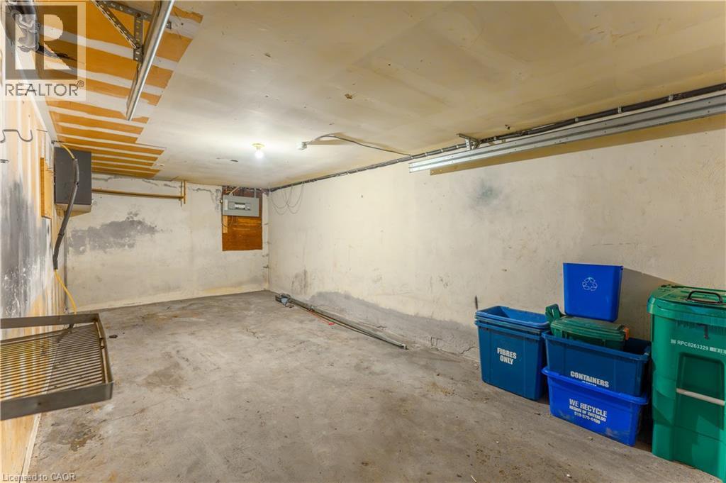 639 Albert Street Unit# 7, Waterloo, Ontario  N2L 3V5 - Photo 35 - 40854165