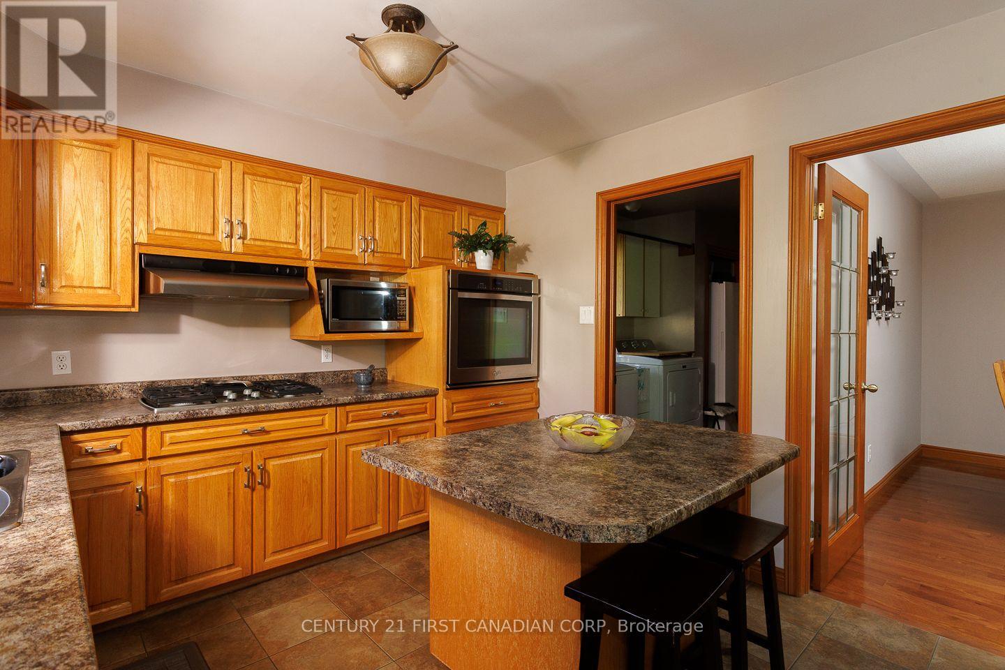 50 Wintergarden Road, London East, Ontario  N5Y 5M3 - Photo 12 - X13827700