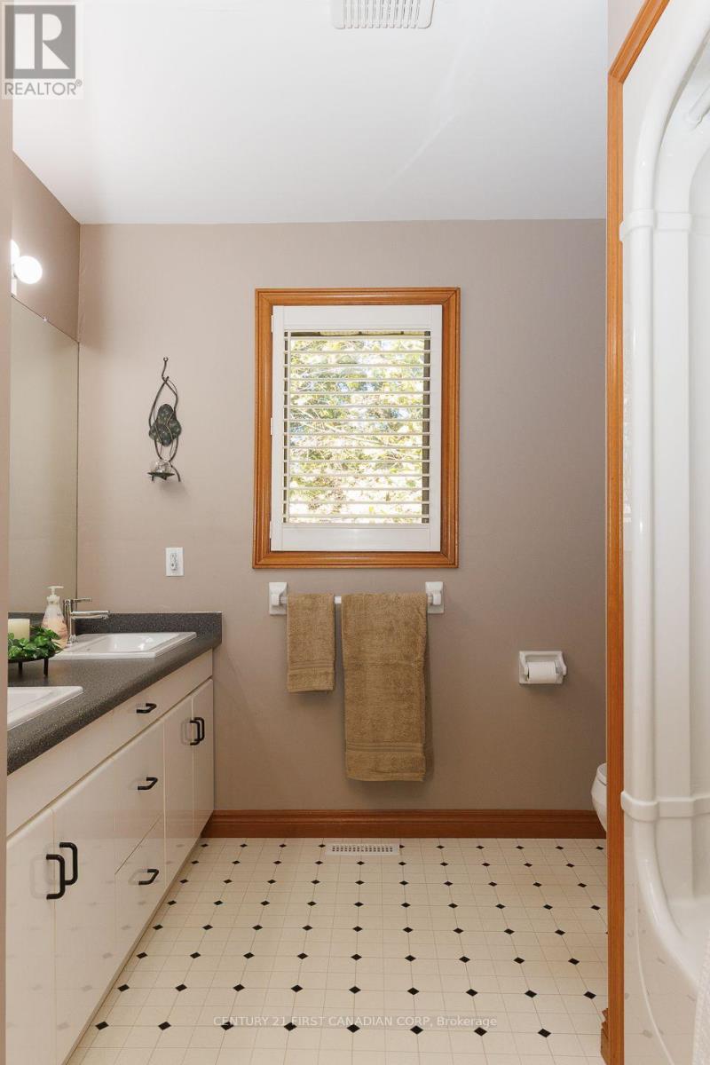 50 Wintergarden Road, London East, Ontario  N5Y 5M3 - Photo 21 - X13827700