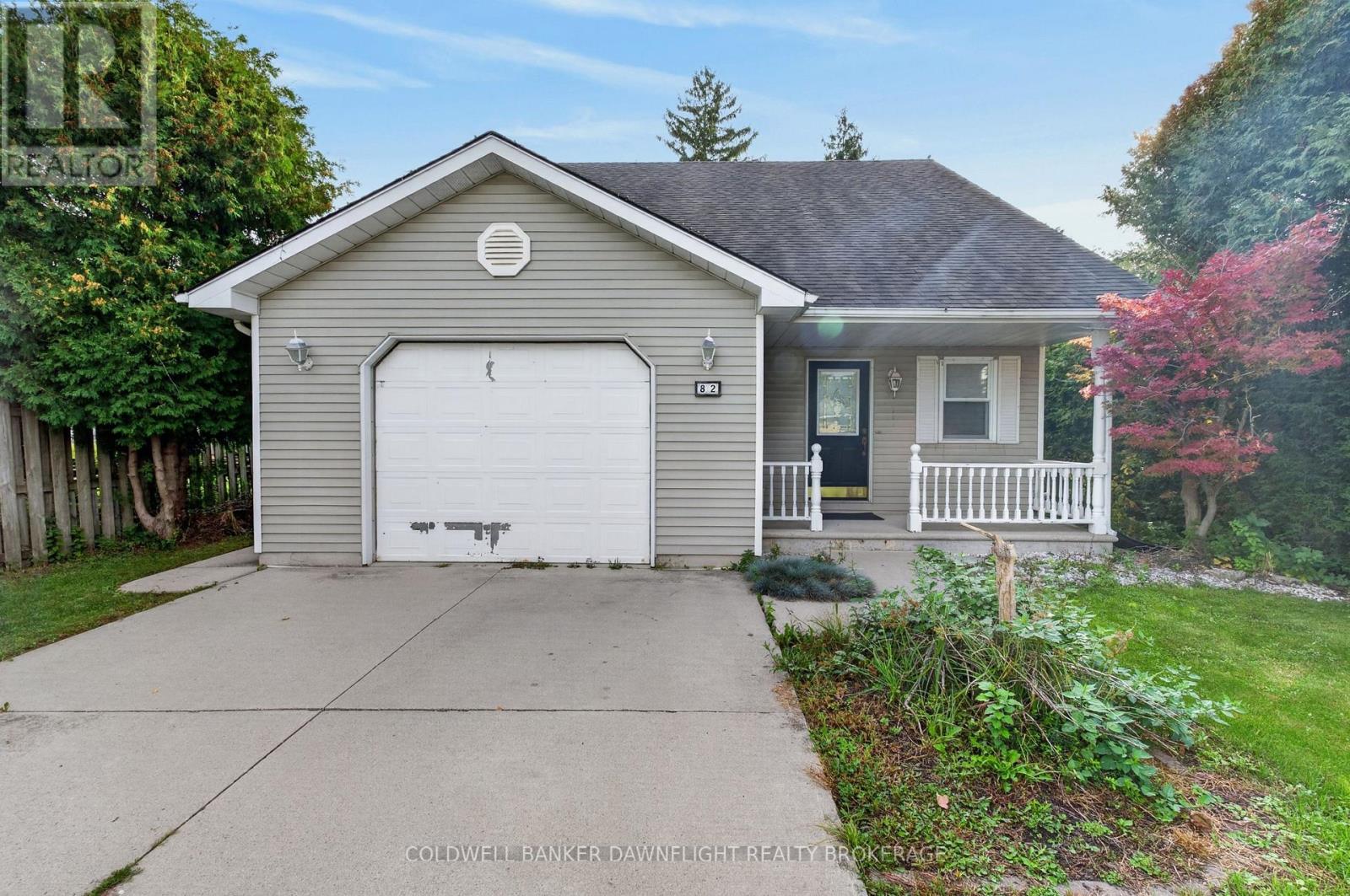 82 William Street, South Huron, Ontario  N0M 1S2 - Photo 1 - X13827730