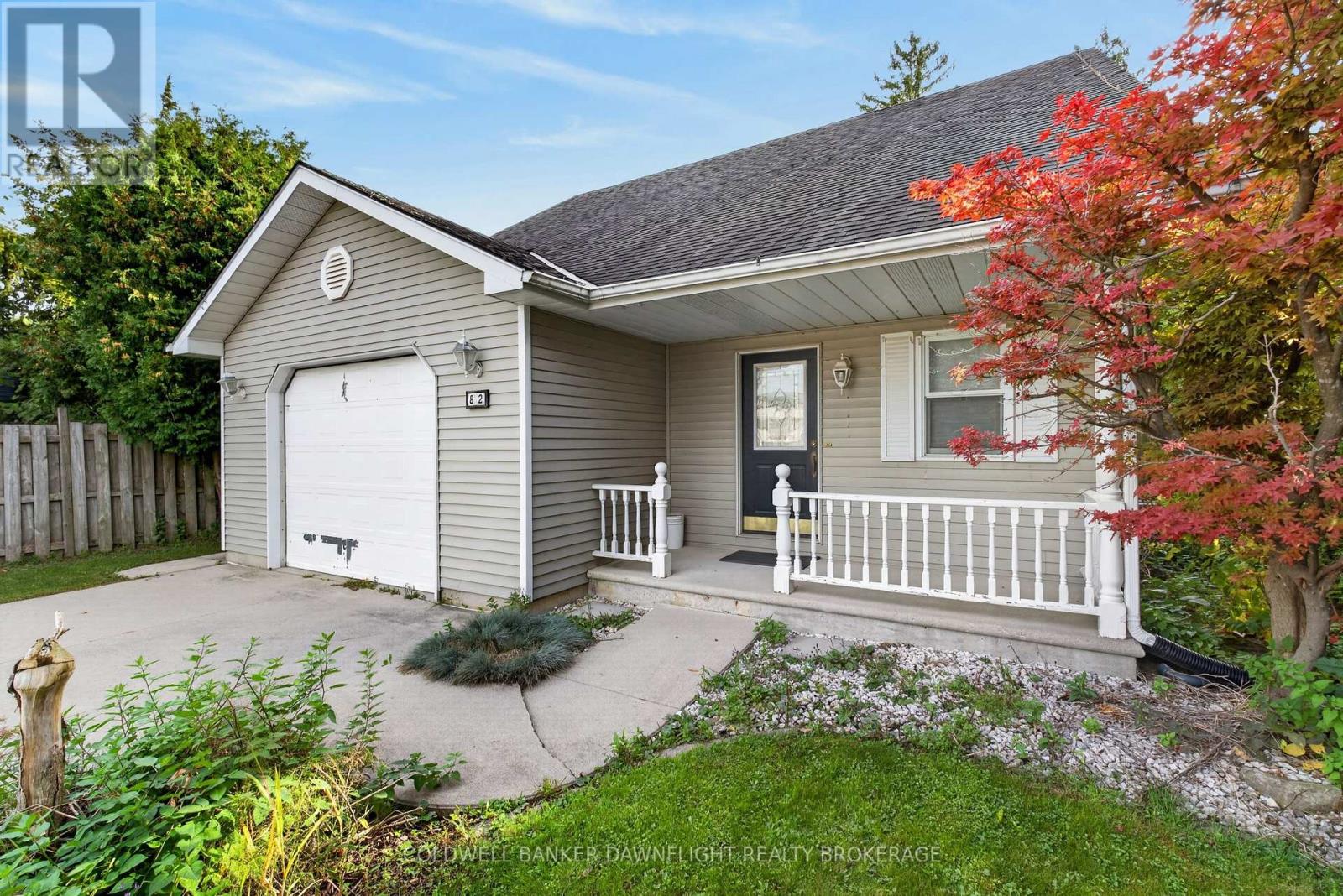 82 William Street, South Huron, Ontario  N0M 1S2 - Photo 2 - X13827730