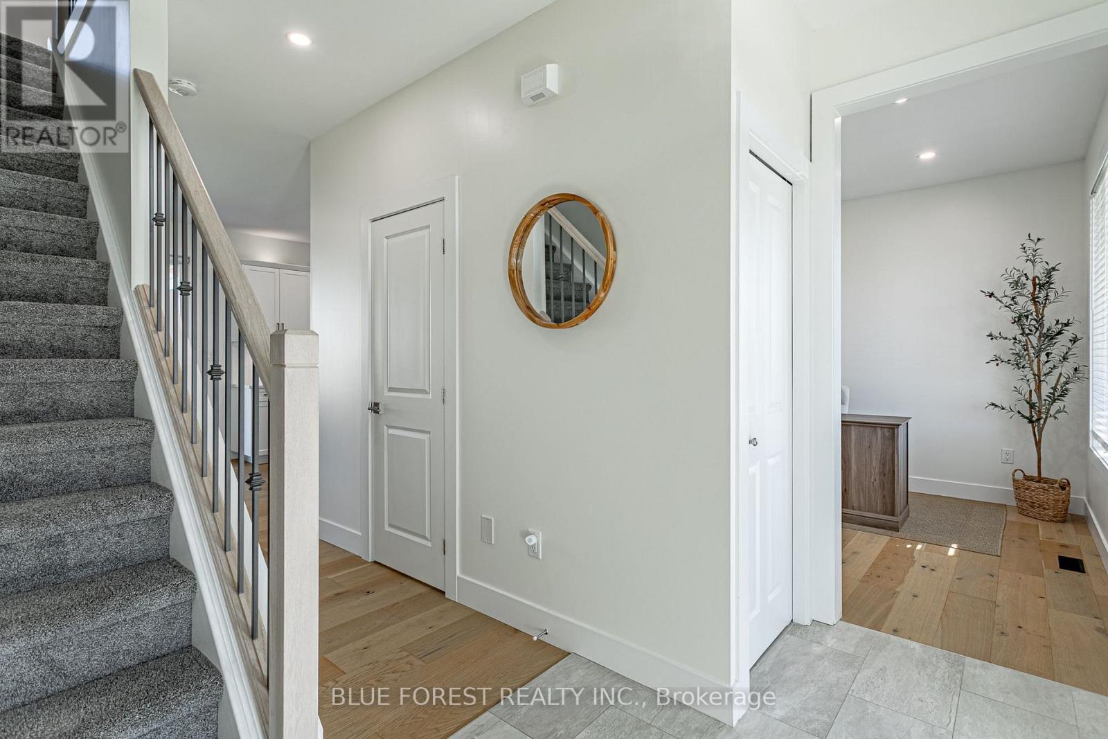 106 Spencer Avenue, Lucan Biddulph, Ontario  N0M 2J0 - Photo 7 - X13827770