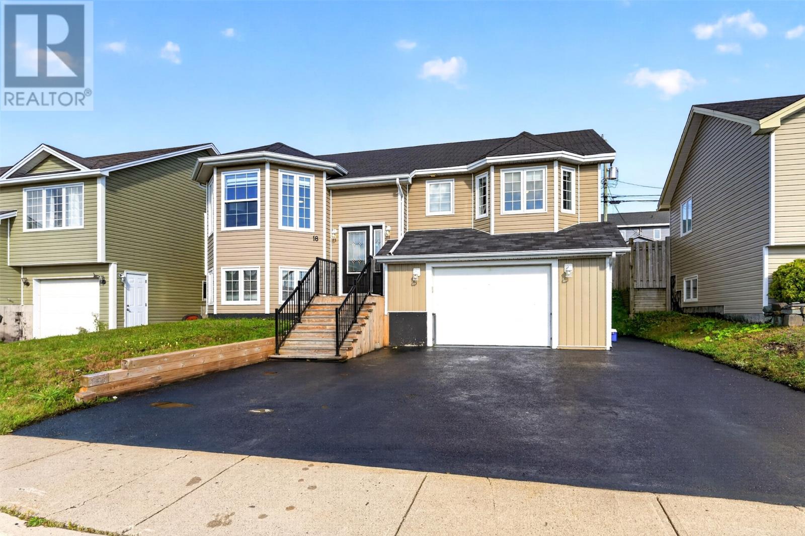 18 Hopedale Crescent, St.john's, Newfoundland & Labrador  A1B 0B4 - Photo 2 - 1303605