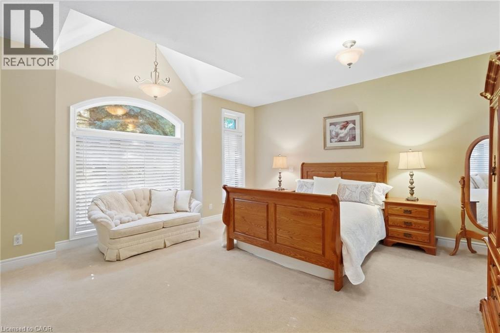 4 Summit Drive, Waterdown, Ontario  L8B 0E4 - Photo 21 - 40866414