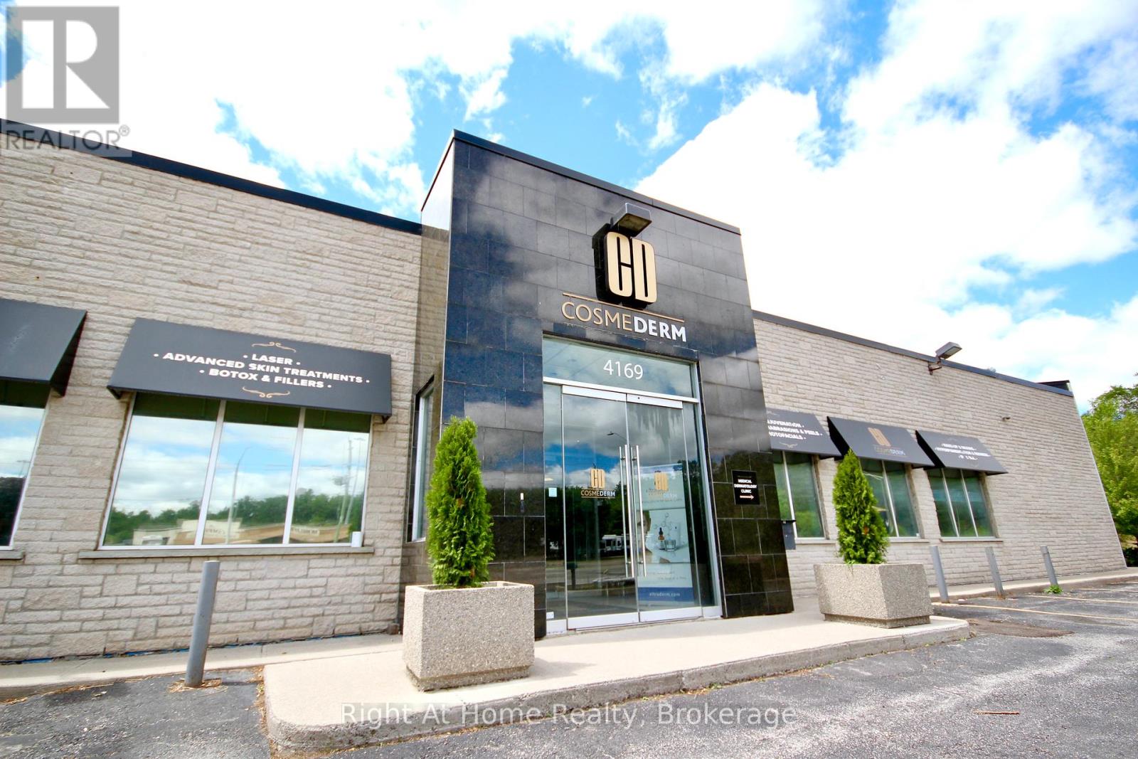 4169 KING STREET E, Kitchener, Ontario