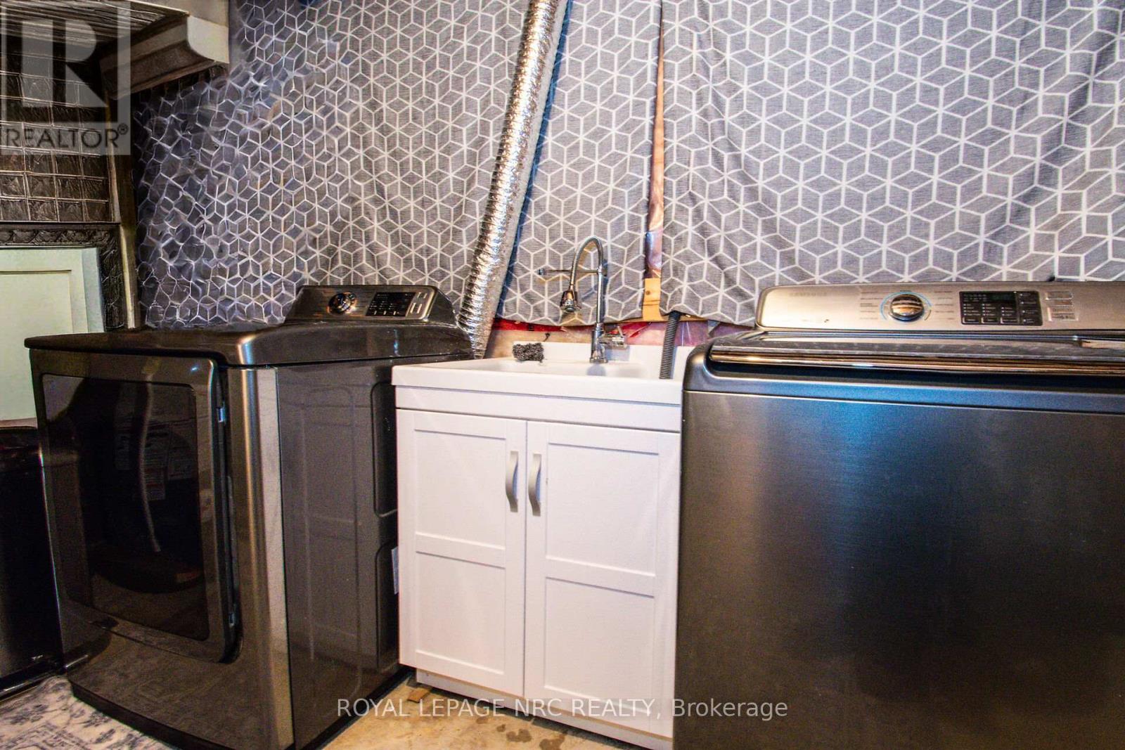 15 Arlene Street, St. Catharines (Rykert/vansickle), Ontario  L2S 4C9 - Photo 34 - X13827878