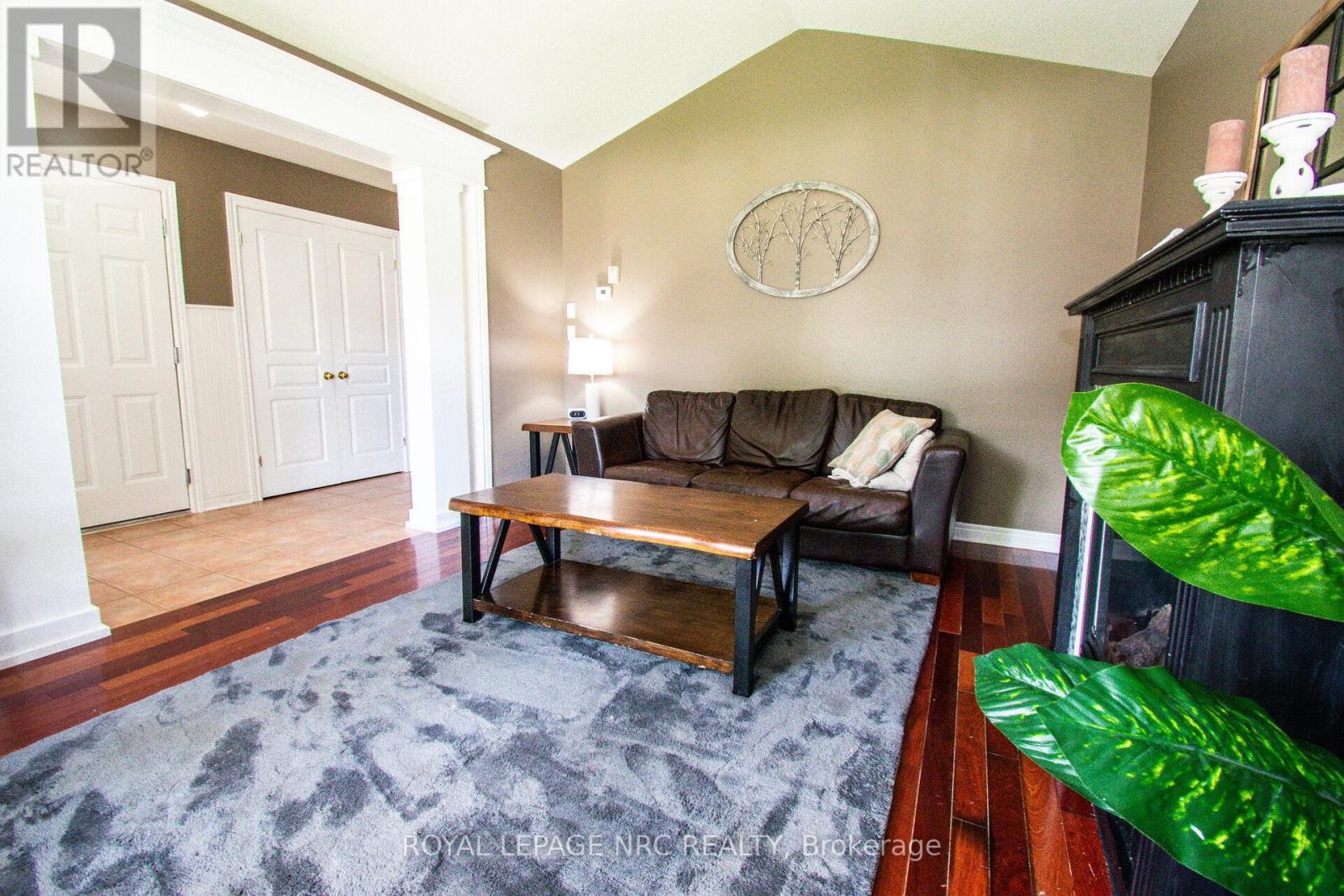 15 Arlene Street, St. Catharines (Rykert/vansickle), Ontario  L2S 4C9 - Photo 5 - X13827878