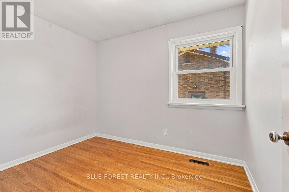 407 Vermont Avenue, London South, Ontario  N5Z 3E4 - Photo 18 - X13823898