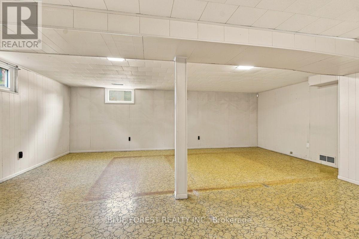 407 Vermont Avenue, London South, Ontario  N5Z 3E4 - Photo 28 - X13823898