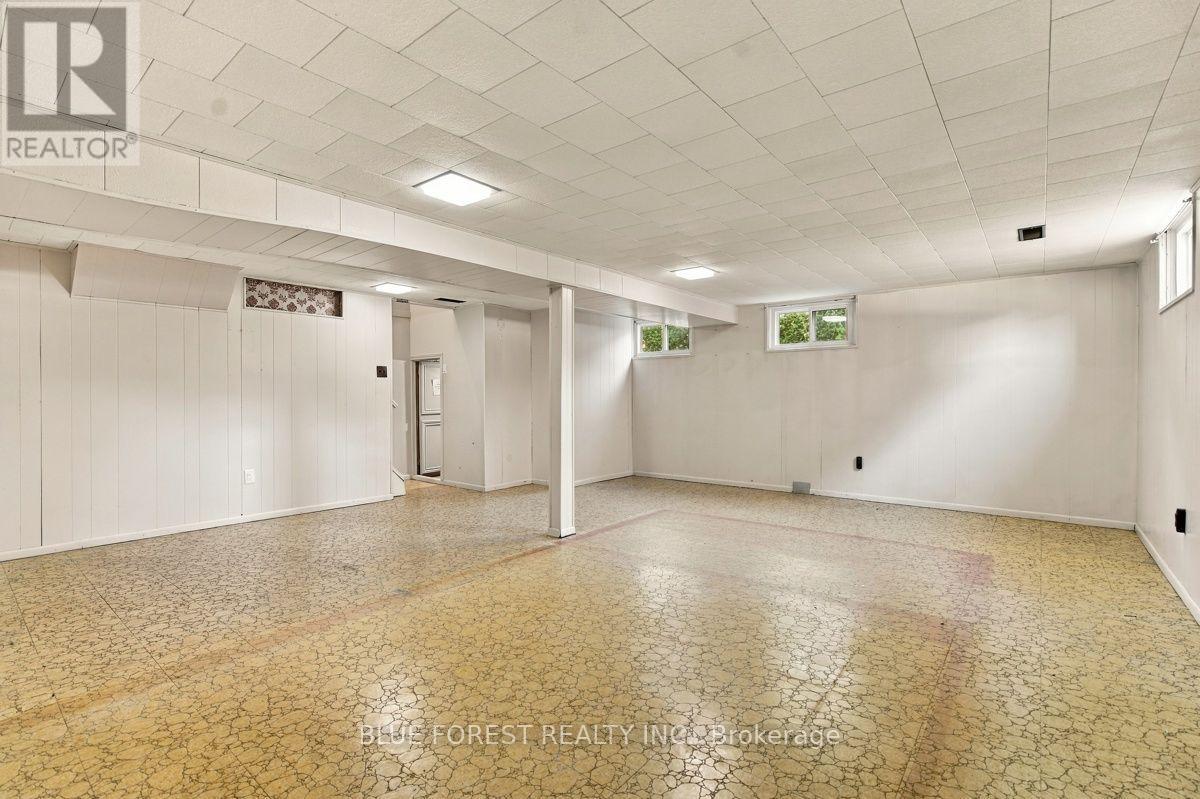 407 Vermont Avenue, London South, Ontario  N5Z 3E4 - Photo 30 - X13823898