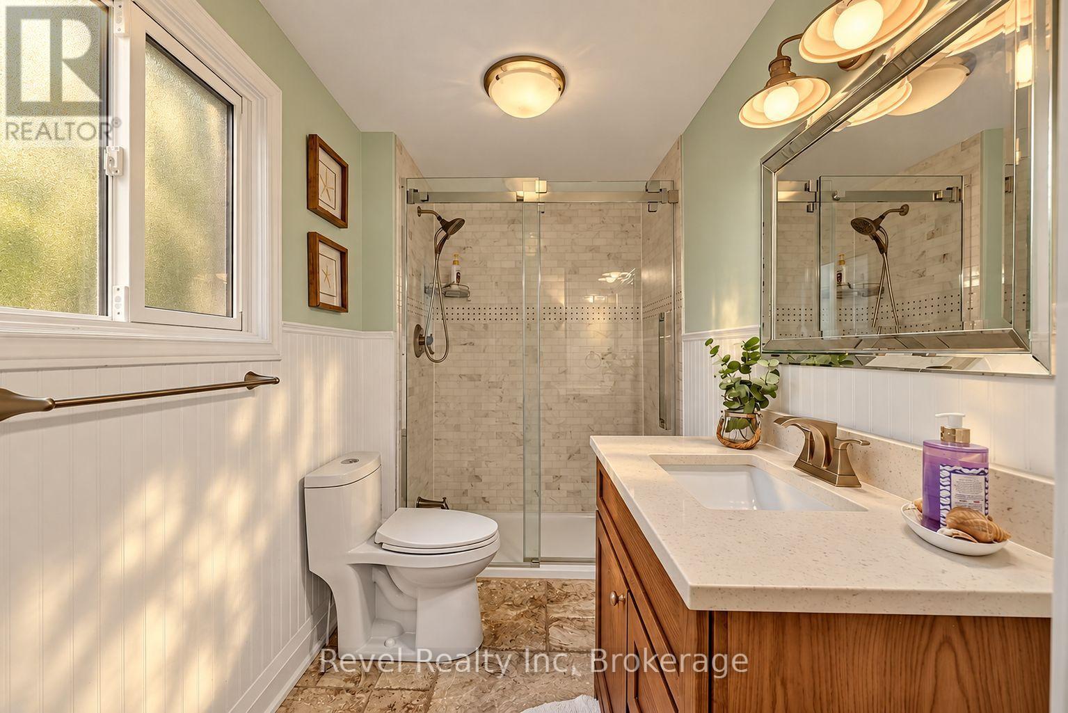 33 Greenwood Drive, Tiny, Ontario  L0L 2J0 - Photo 18 - S13827596
