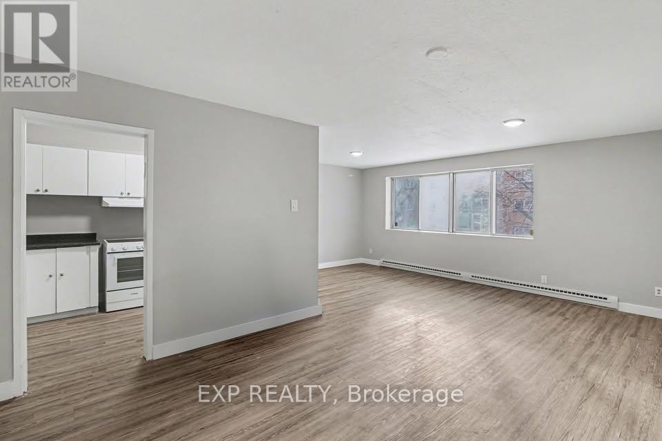 012 - 1435 Morisset Avenue, Ottawa, Ontario  K1Z 8H2 - Photo 3 - X13774620