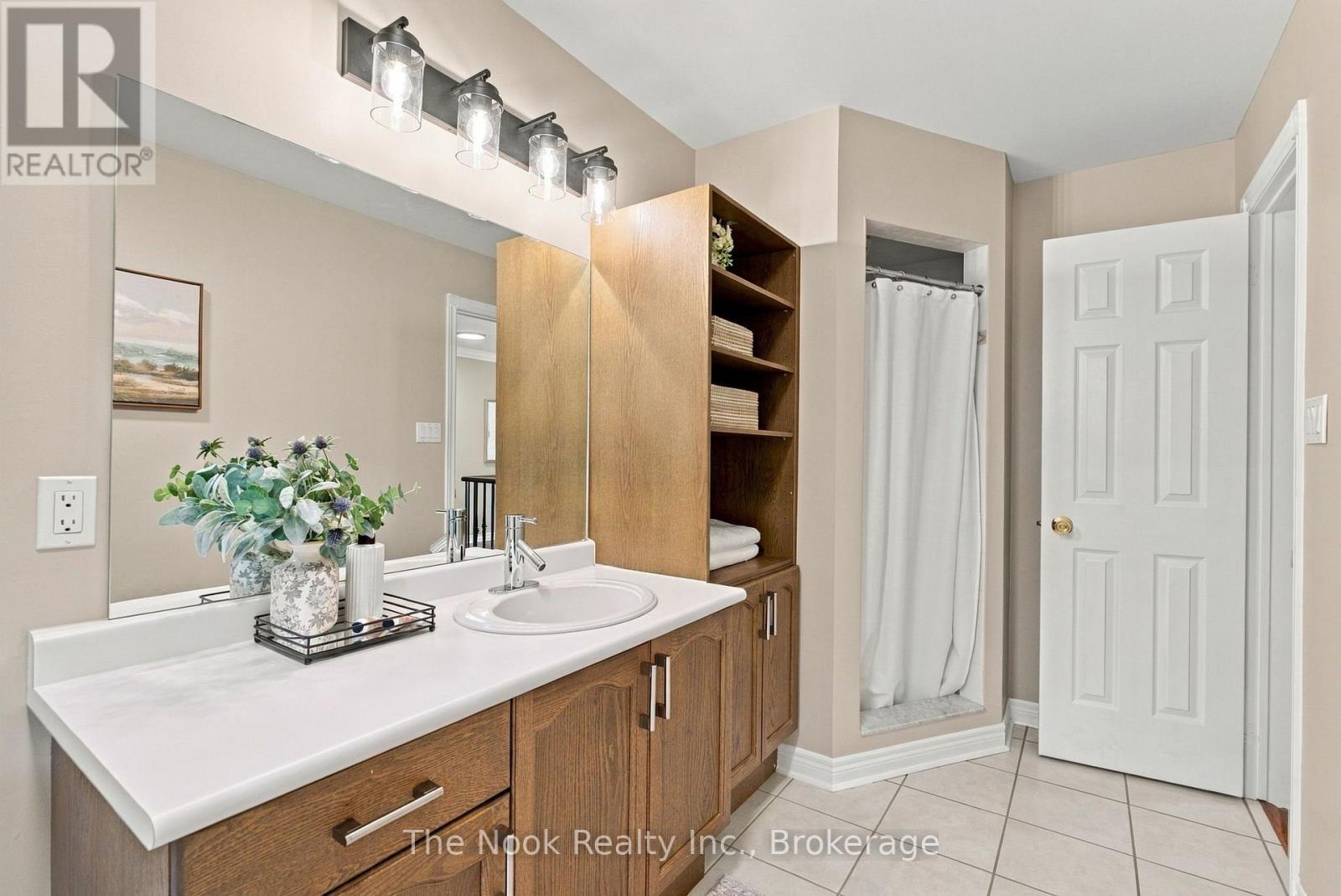 70 James Rowe Drive, Whitby, Ontario  L1R 2Y3 - Photo 38 - E13827602