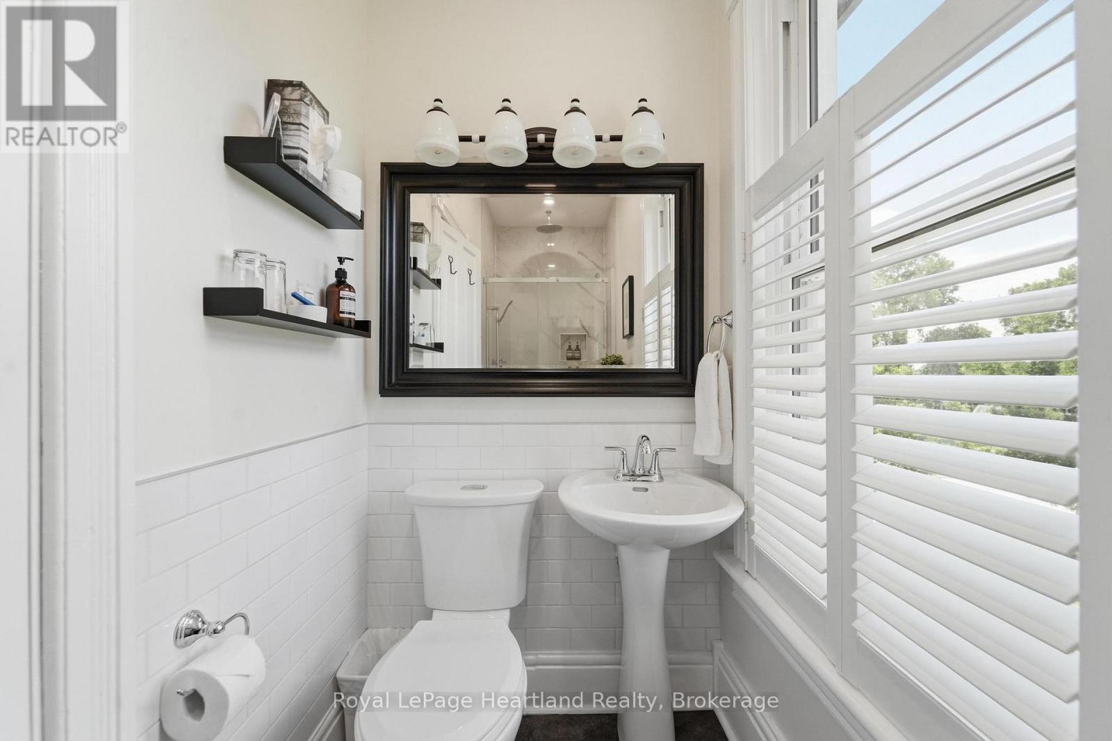 72 Colborne Street, Goderich, Ontario  N7A 2V9 - Photo 14 - X13827552