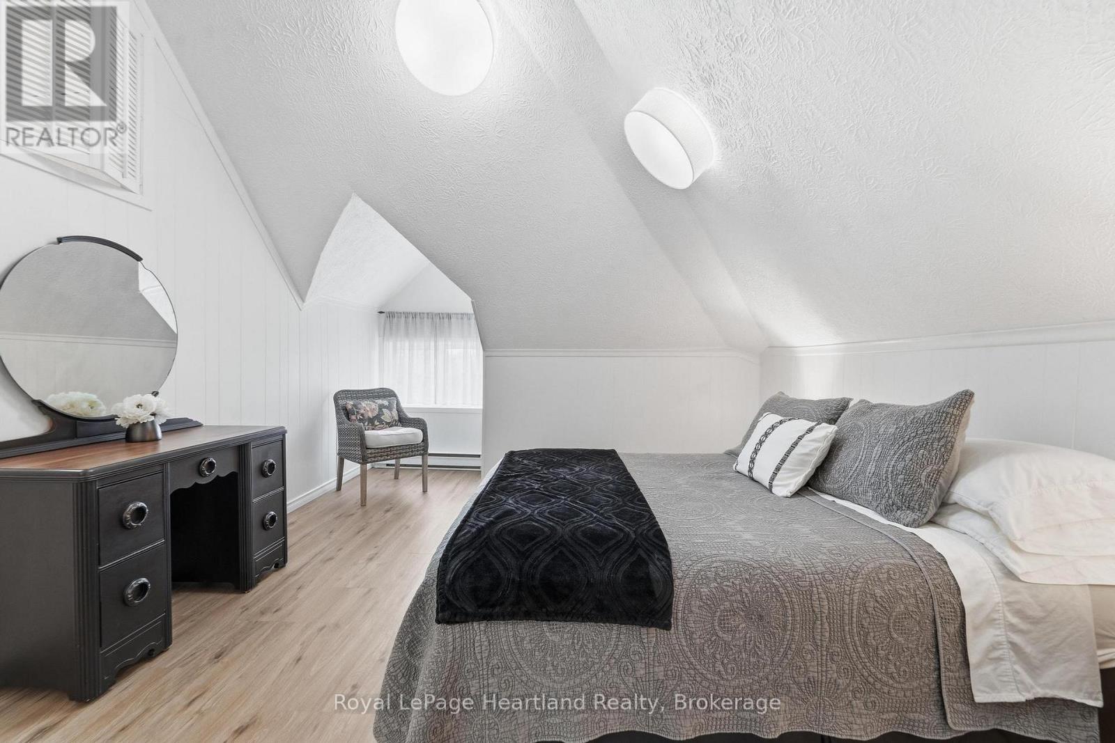 72 Colborne Street, Goderich, Ontario  N7A 2V9 - Photo 34 - X13827552