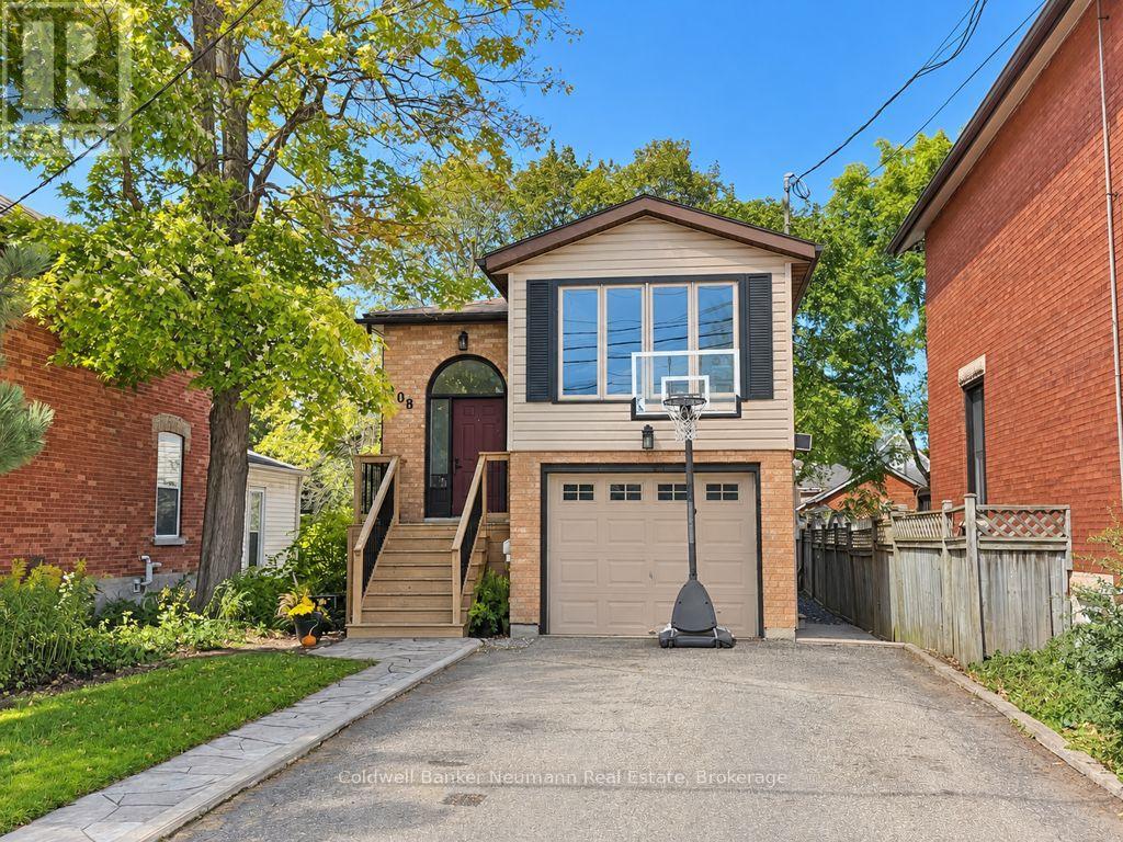 LOWER - 108 TORONTO STREET, Guelph, Ontario
