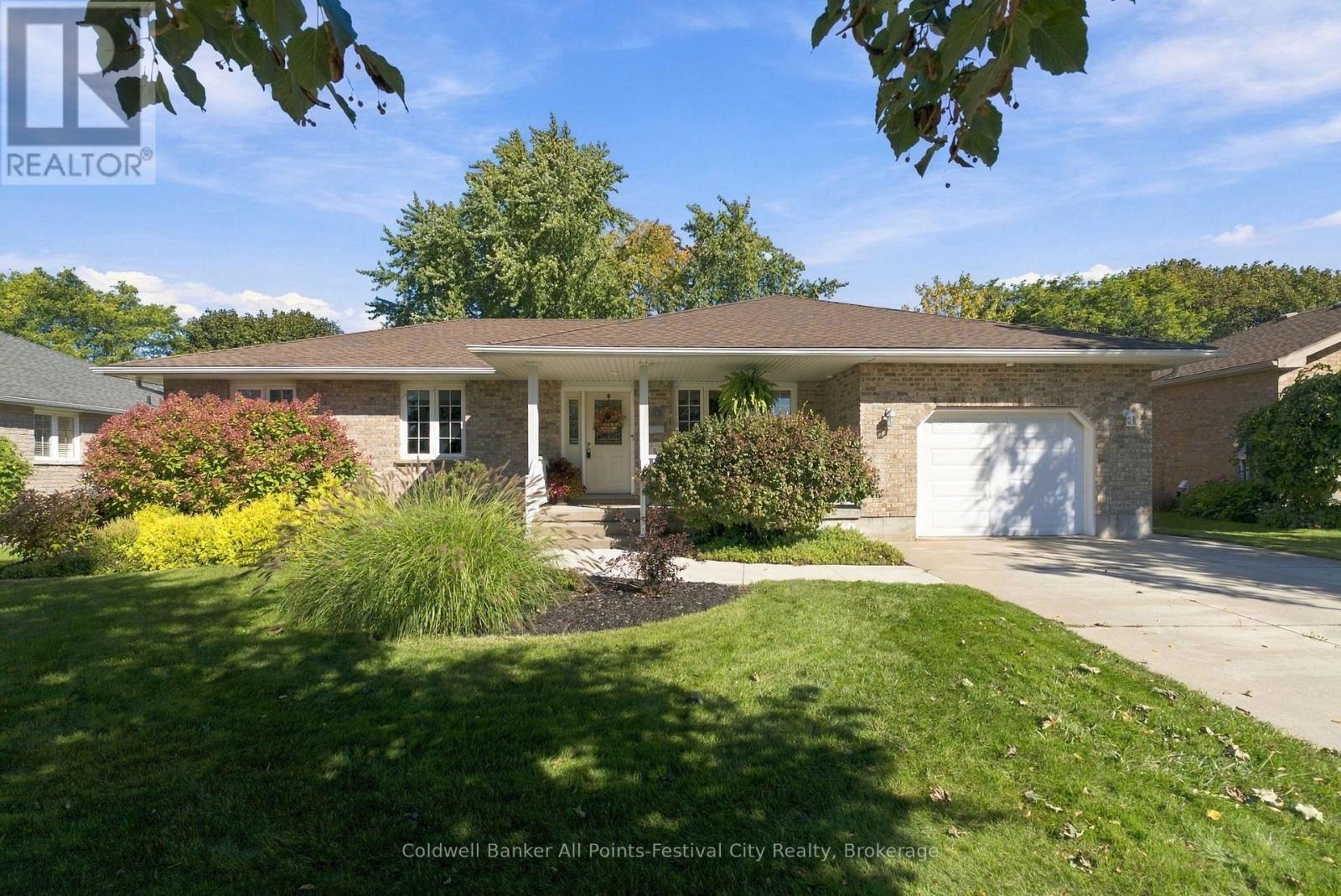 130 BRIMICOMBE CRESCENT, Goderich, Ontario