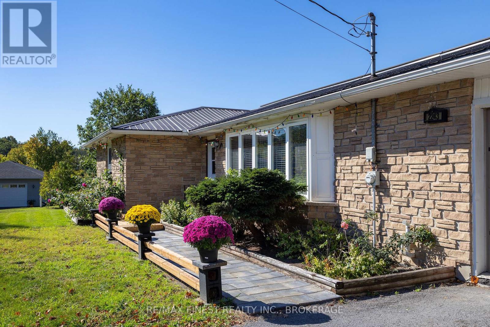 2243 Deseronto Road, Tyendinaga, Ontario K0K 2N0 - Photo 2 - X13827666