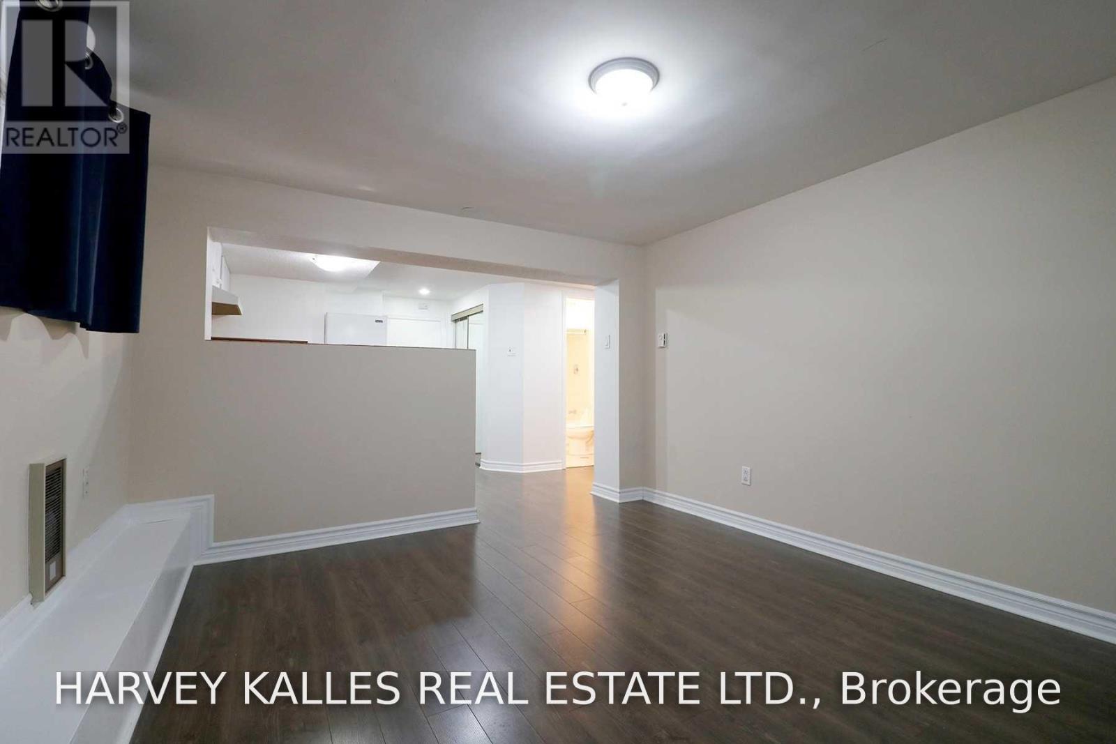 Lower - 21 Braemar Avenue, Toronto, Ontario  M5P 2L1 - Photo 2 - C13827528