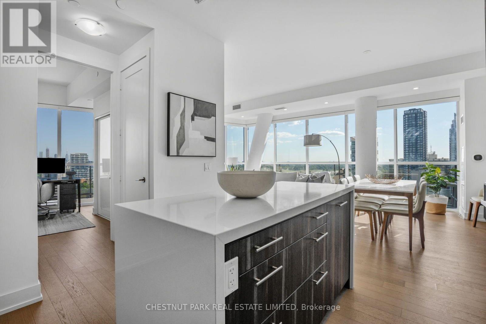 1802 - 11 Lillian Street, Toronto, Ontario M4S 2H7 - Photo 21 - C13827564
