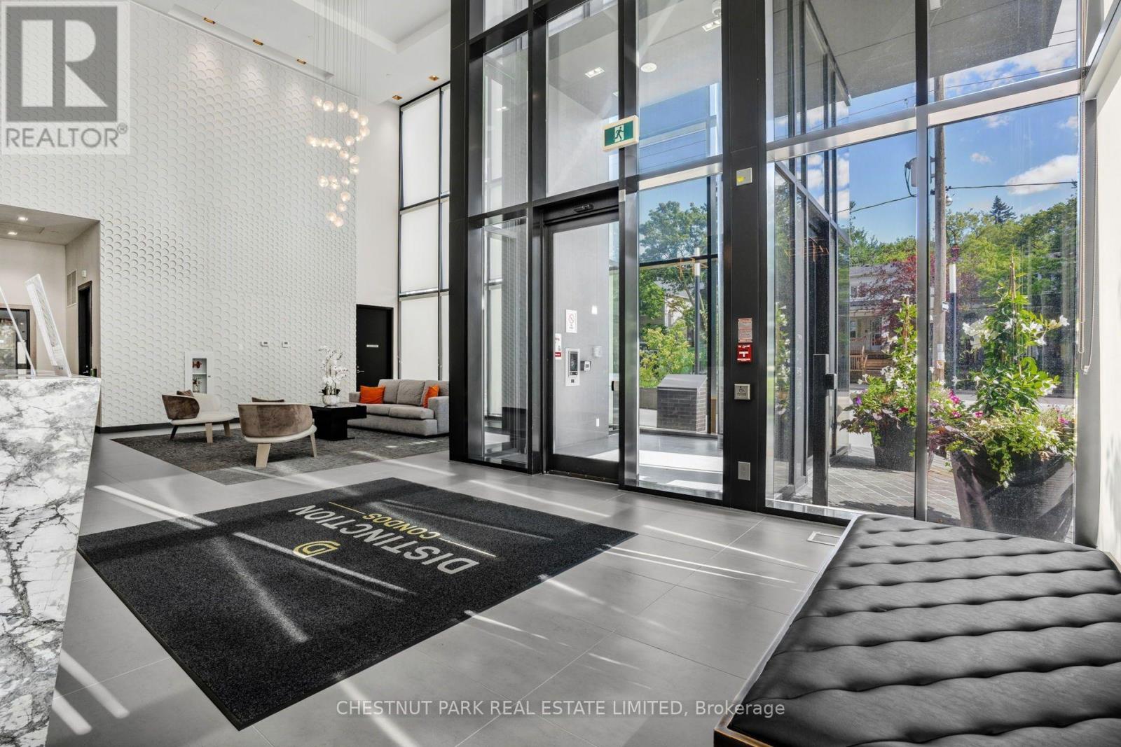 1802 - 11 Lillian Street, Toronto, Ontario M4S 2H7 - Photo 4 - C13827564
