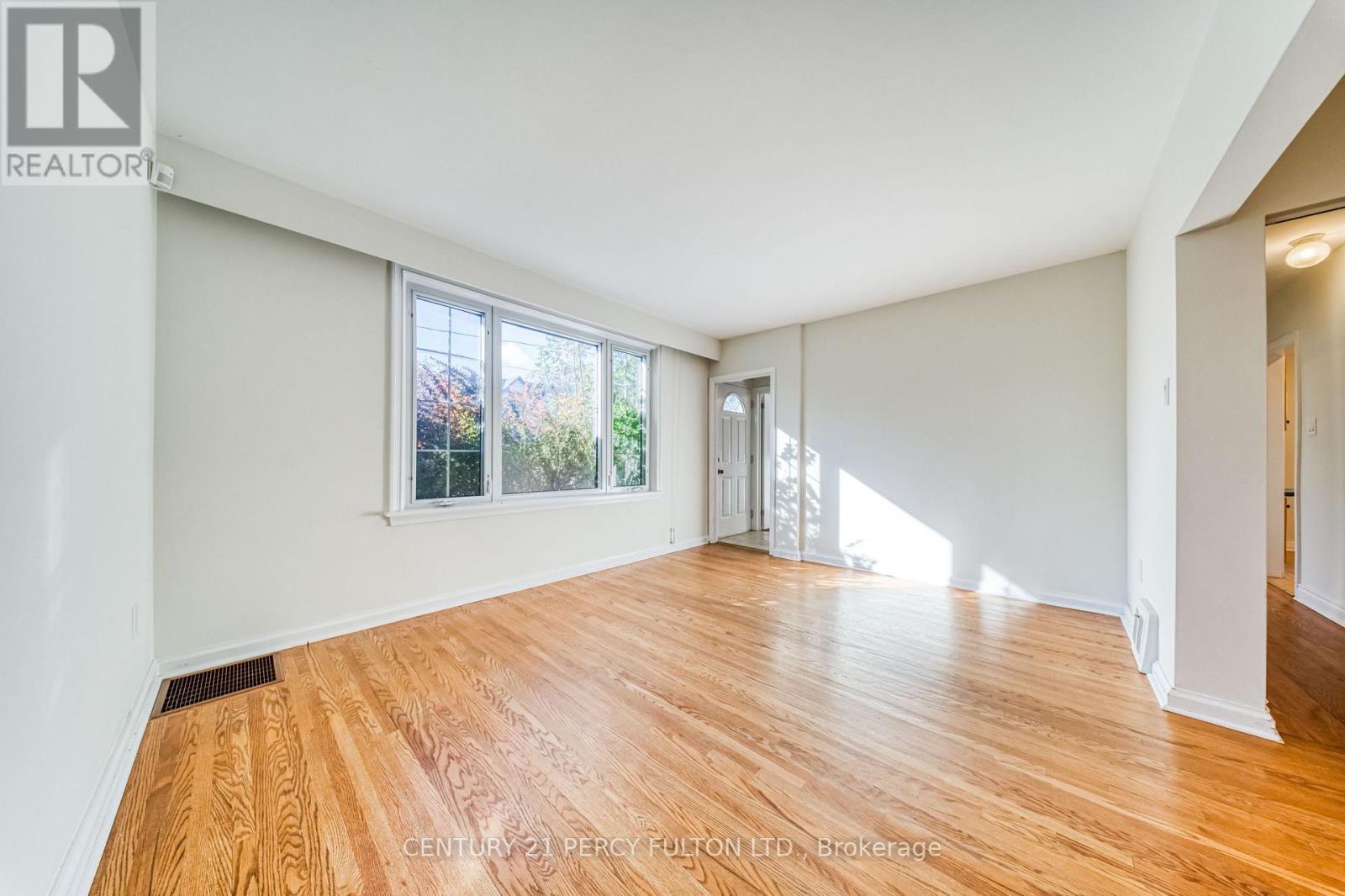 124 Homewood Avenue, Toronto, Ontario  M2M 1K3 - Photo 10 - C13827616