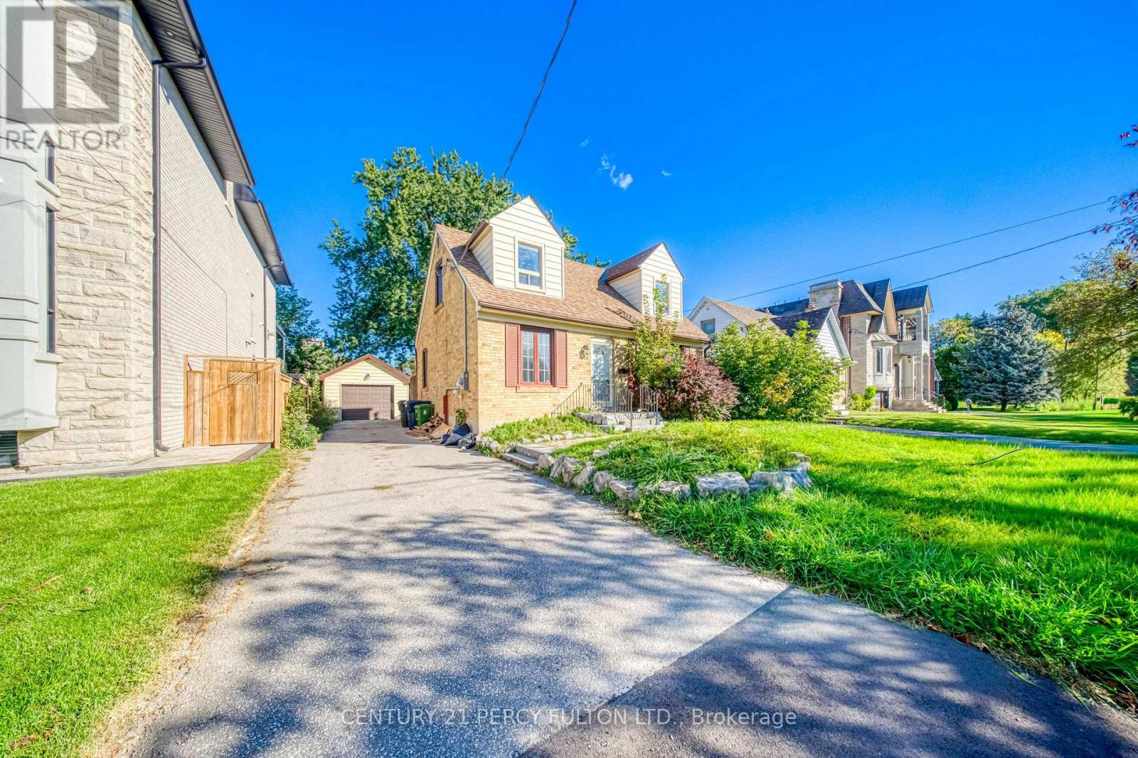 124 Homewood Avenue, Toronto, Ontario  M2M 1K3 - Photo 2 - C13827616