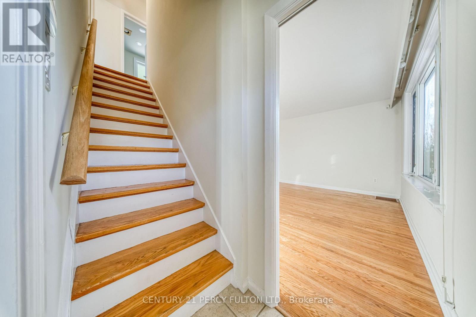 124 Homewood Avenue, Toronto, Ontario  M2M 1K3 - Photo 4 - C13827616