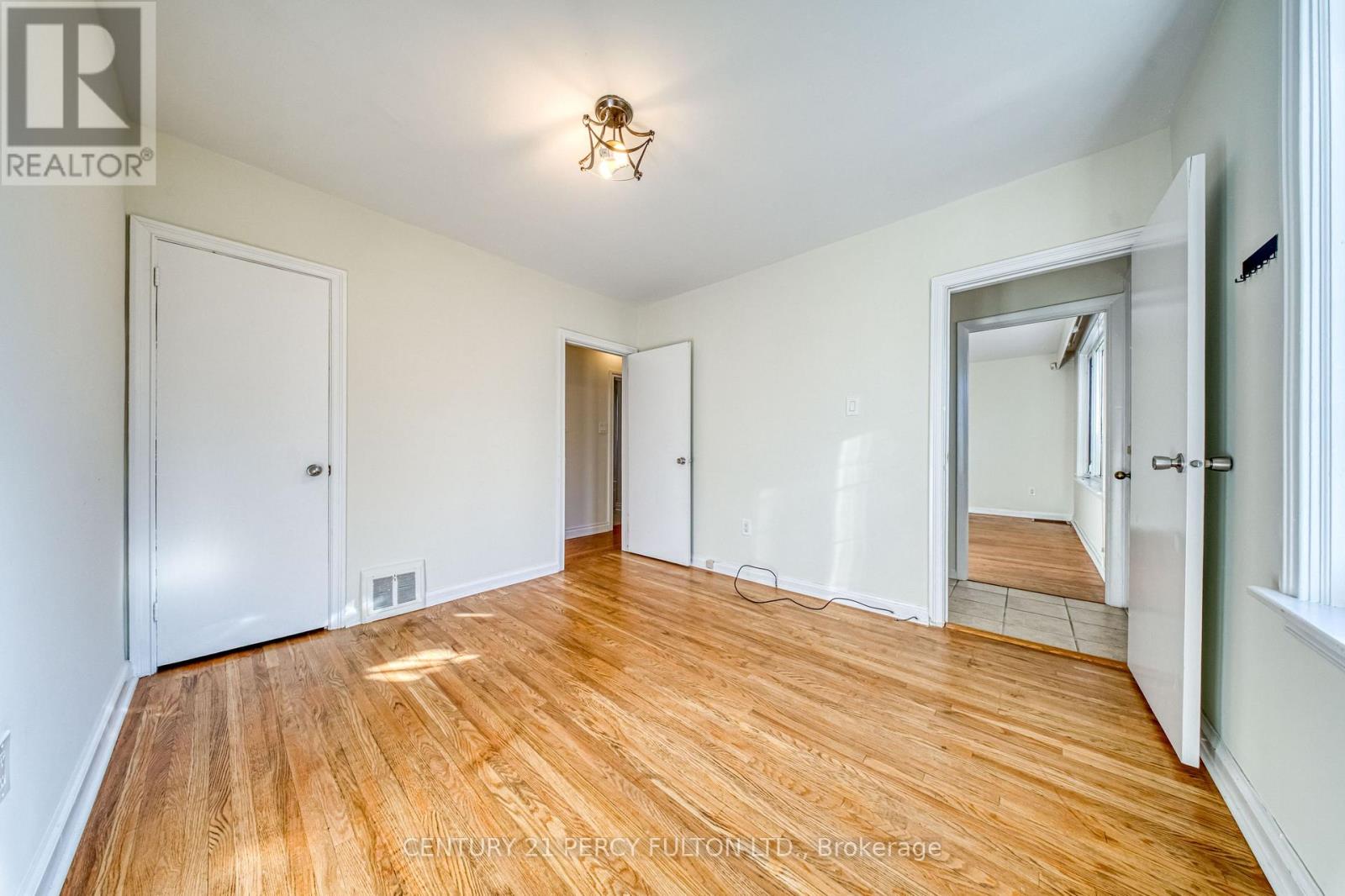 124 Homewood Avenue, Toronto, Ontario  M2M 1K3 - Photo 7 - C13827616