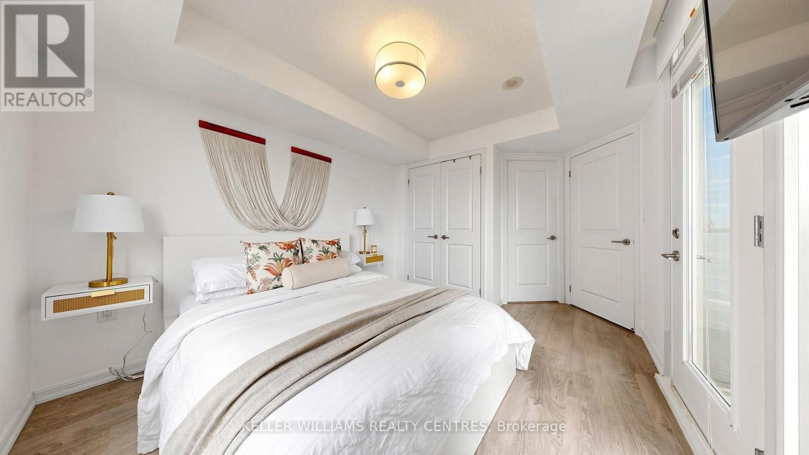 1006 - 125 Western Battery Road, Toronto, Ontario  M6K 3R8 - Photo 9 - C13827734