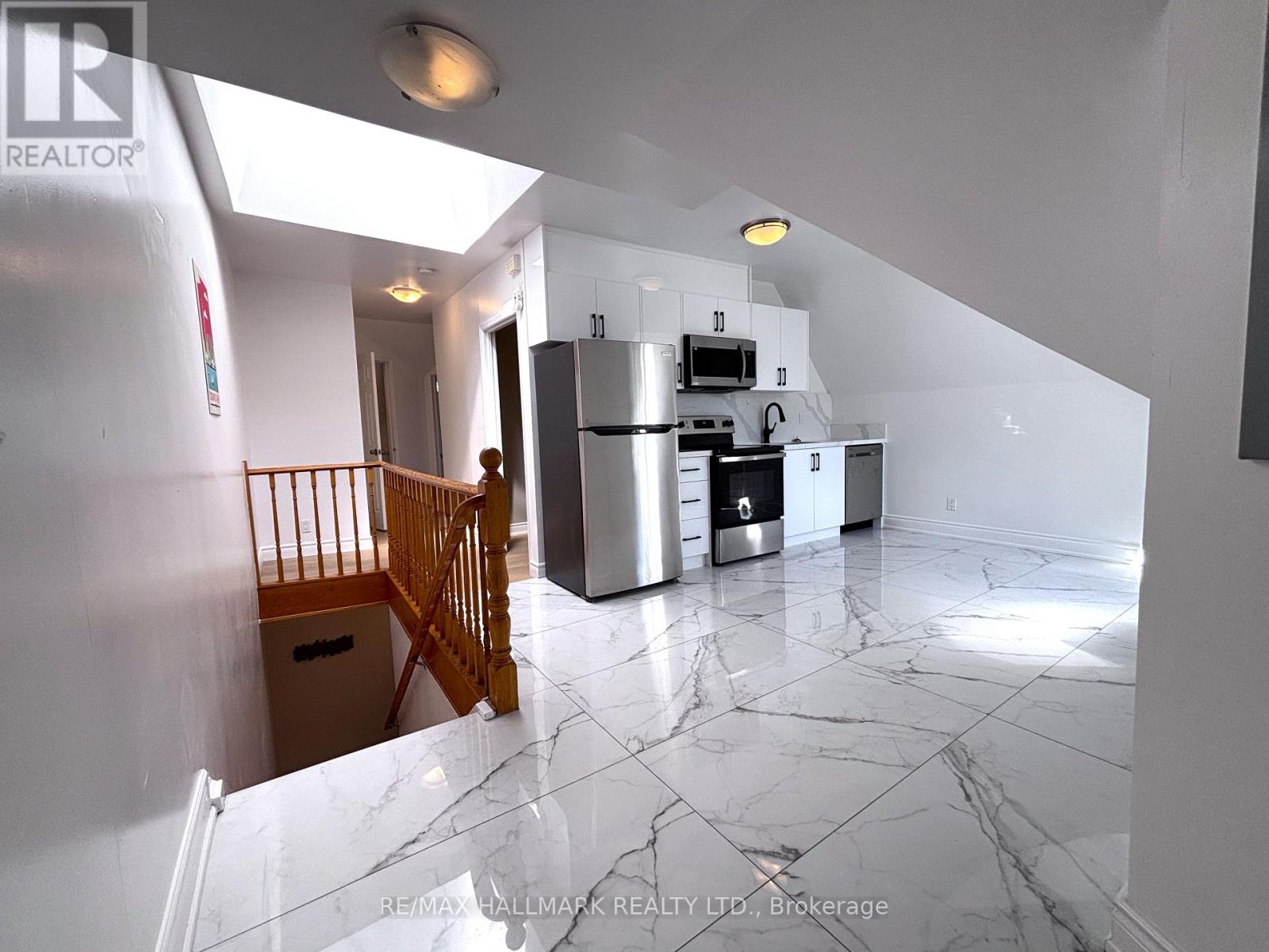 #3 - 61 Cecil Street, Toronto, Ontario  M5T 1N5 - Photo 4 - C13827866
