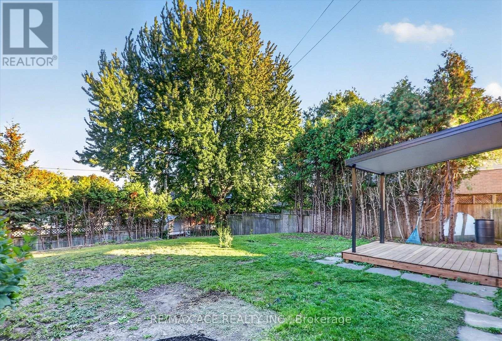 21 Sir Raymond Drive, Toronto, Ontario  M1E 1C1 - Photo 37 - E13827536