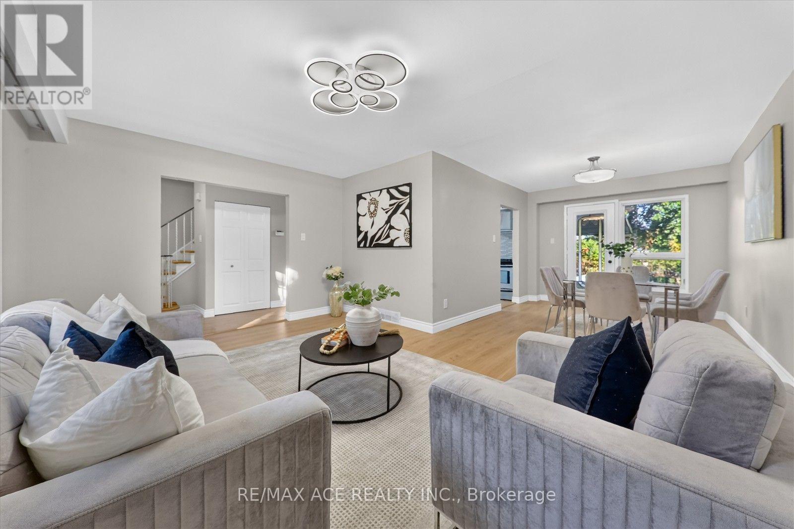 21 Sir Raymond Drive, Toronto, Ontario  M1E 1C1 - Photo 9 - E13827536