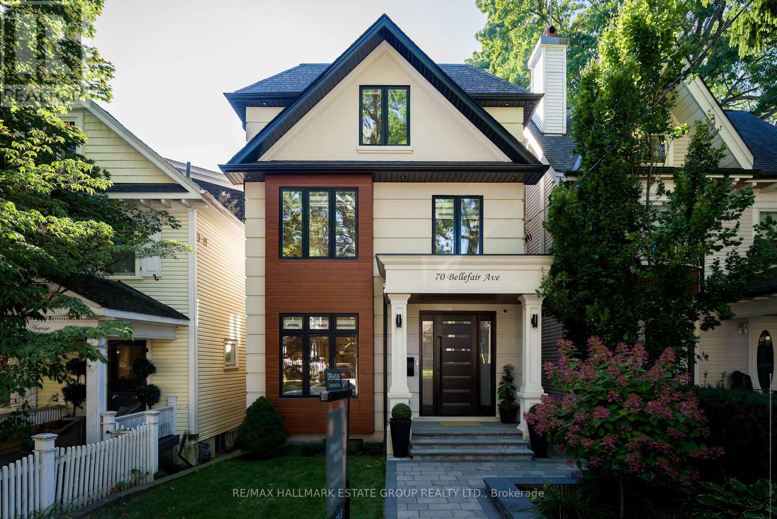 70 BELLEFAIR AVENUE, Toronto, Ontario