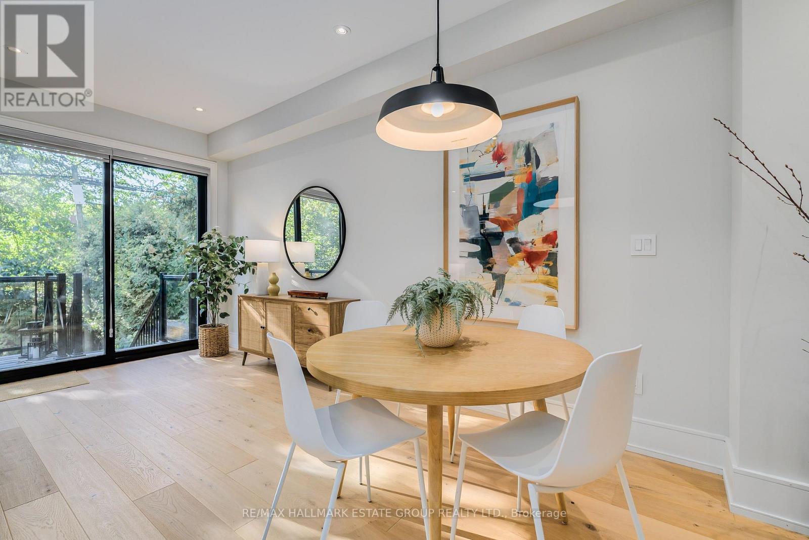 70 Bellefair Avenue, Toronto, Ontario  M4L 3T8 - Photo 11 - E13827702